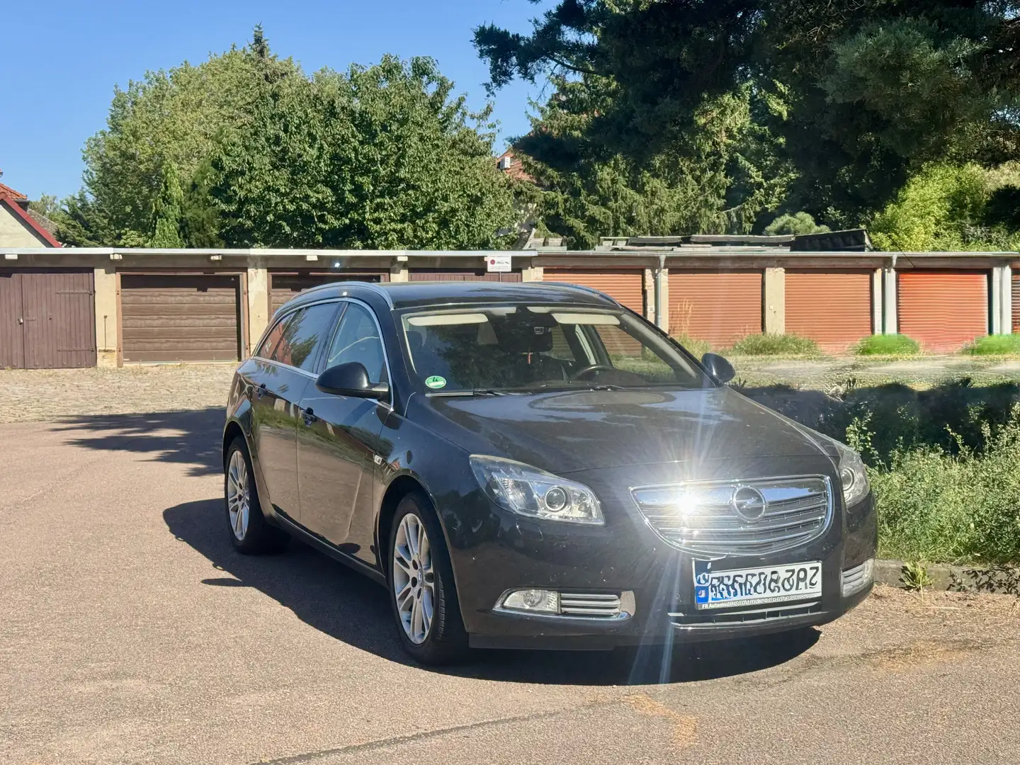 Opel Insignia Schwarz - 2