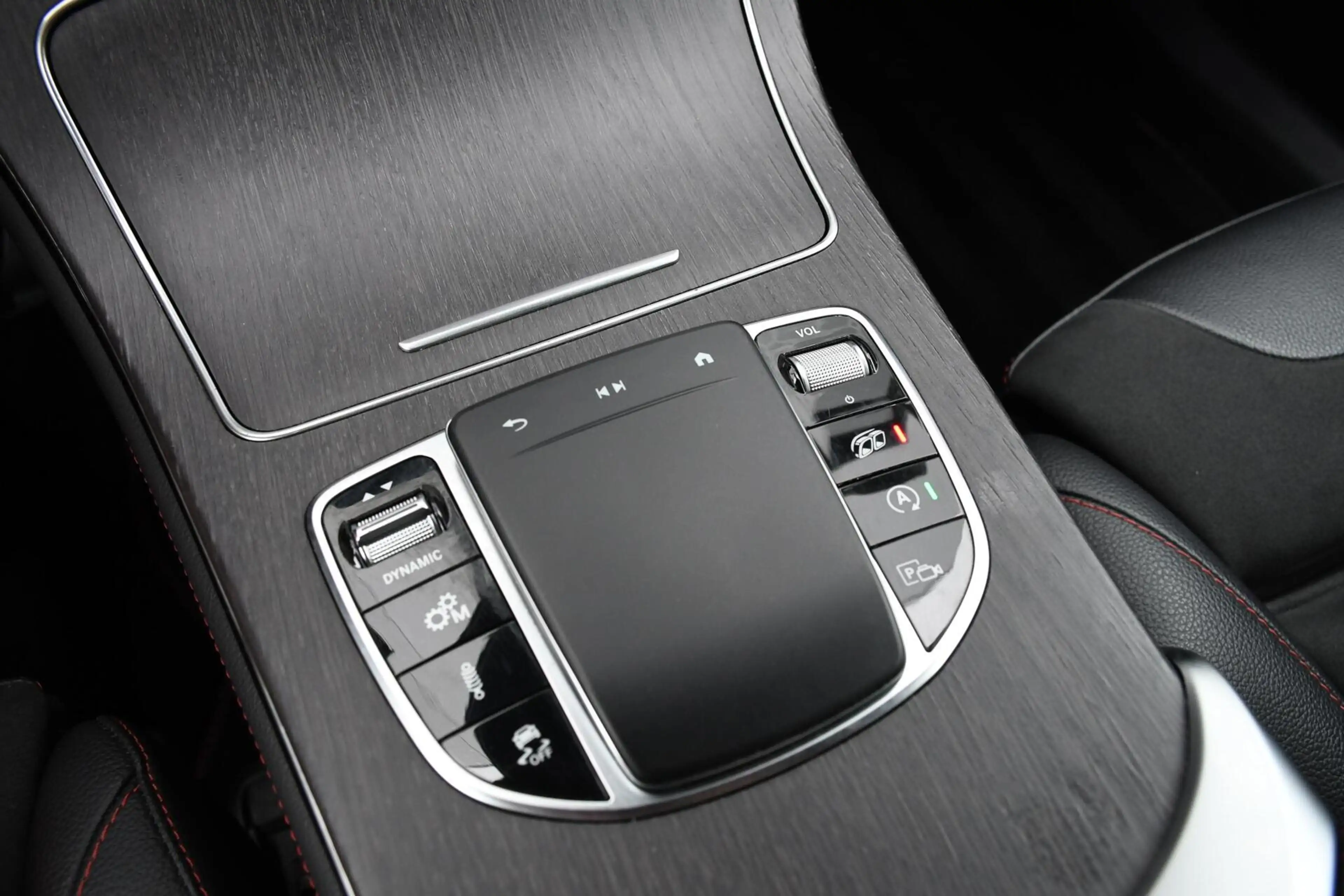 Mercedes-Benz GLC 43 AMG 4MATIC Premium Plus 391PK sfeerverlichting — photo 34