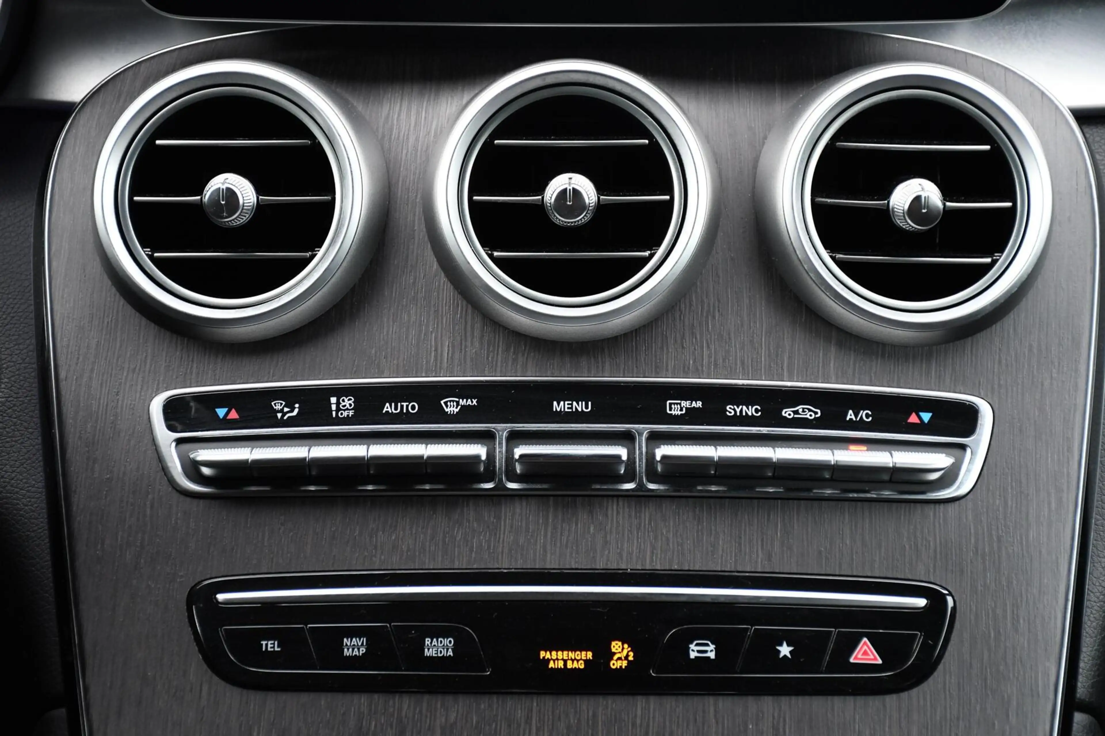 Mercedes-Benz GLC 43 AMG 4MATIC Premium Plus 391PK sfeerverlichting — photo 37