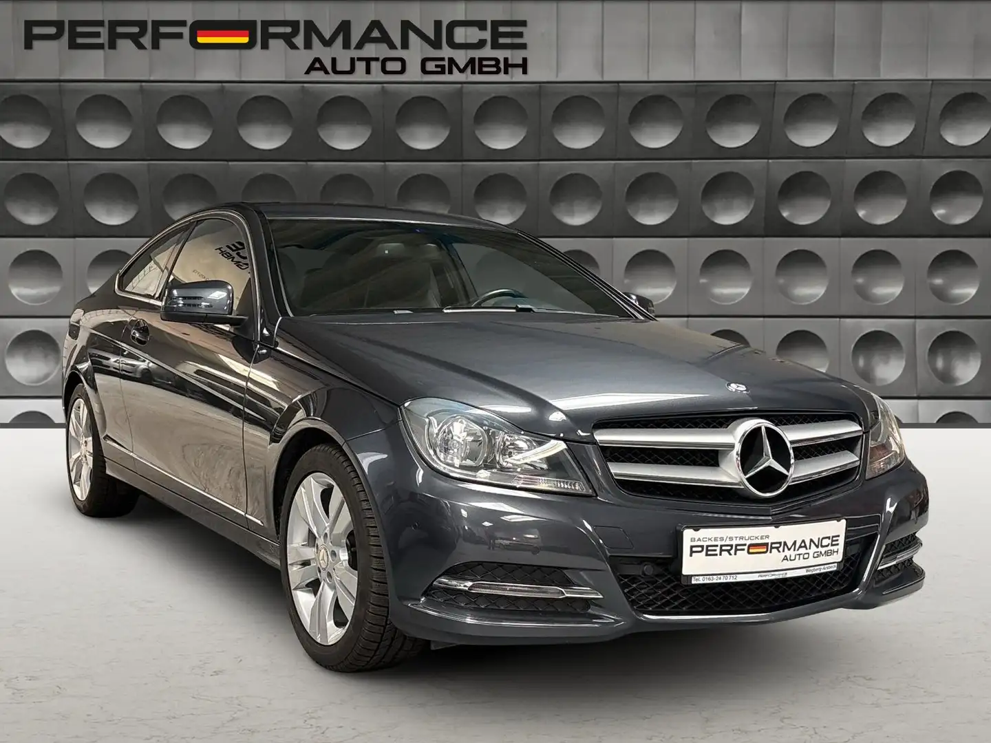 Mercedes-Benz C 180 Coupe Automatik Leder Navi PDC Bluetooth Grau - 1