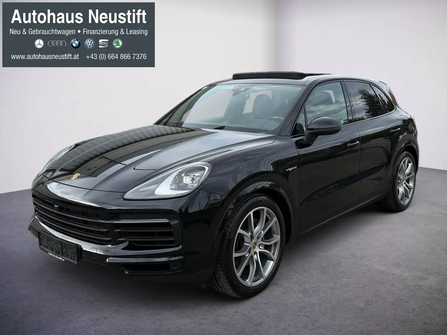 Porsche Cayenne E-Hybrid Approved 10/2027 | Luftf. | Pano | Bose | AHK | - 1