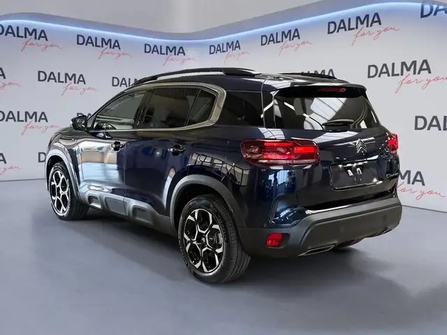 Citroen C5 Aircross view 3