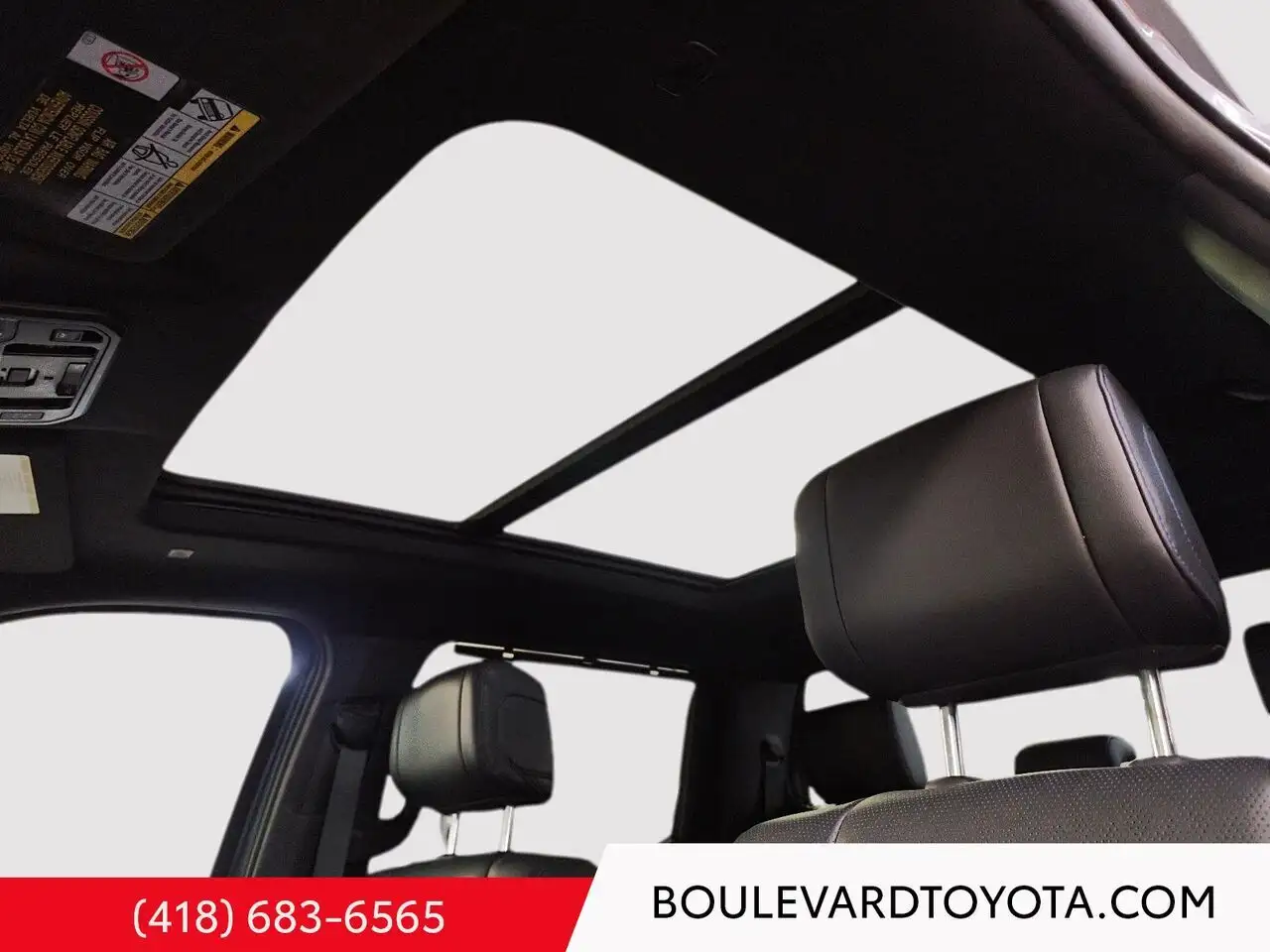 Toyota Tundra снимка Toyota Tundra