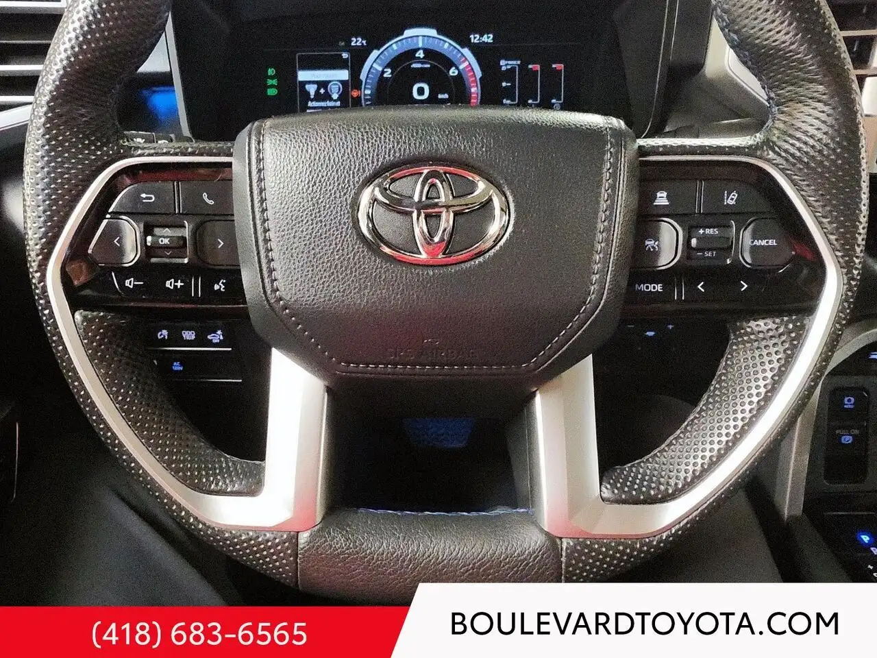 Toyota Tundra снимка Toyota Tundra