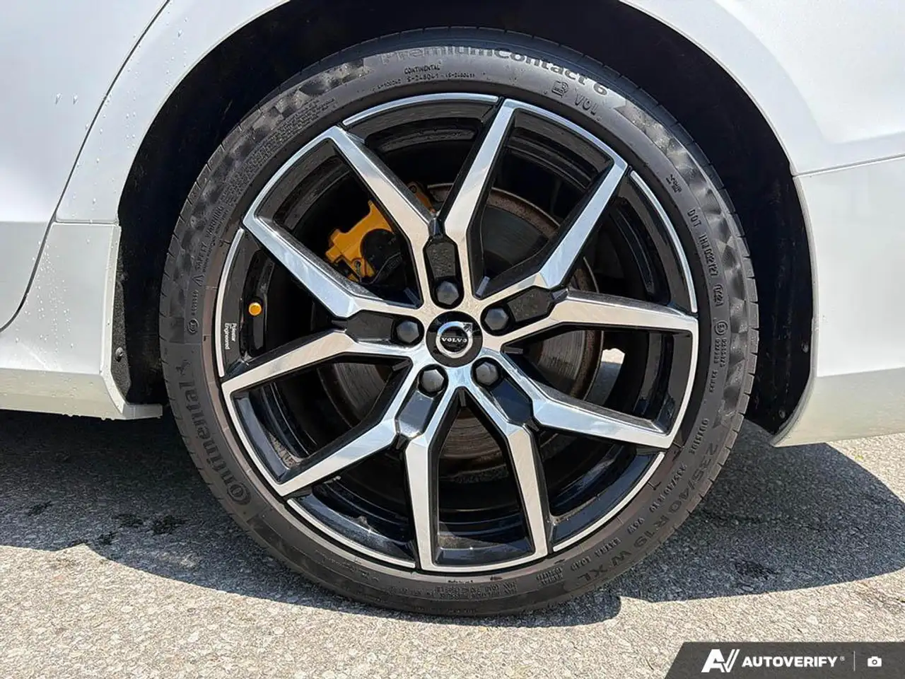 Volvo V60 снимка Volvo V60