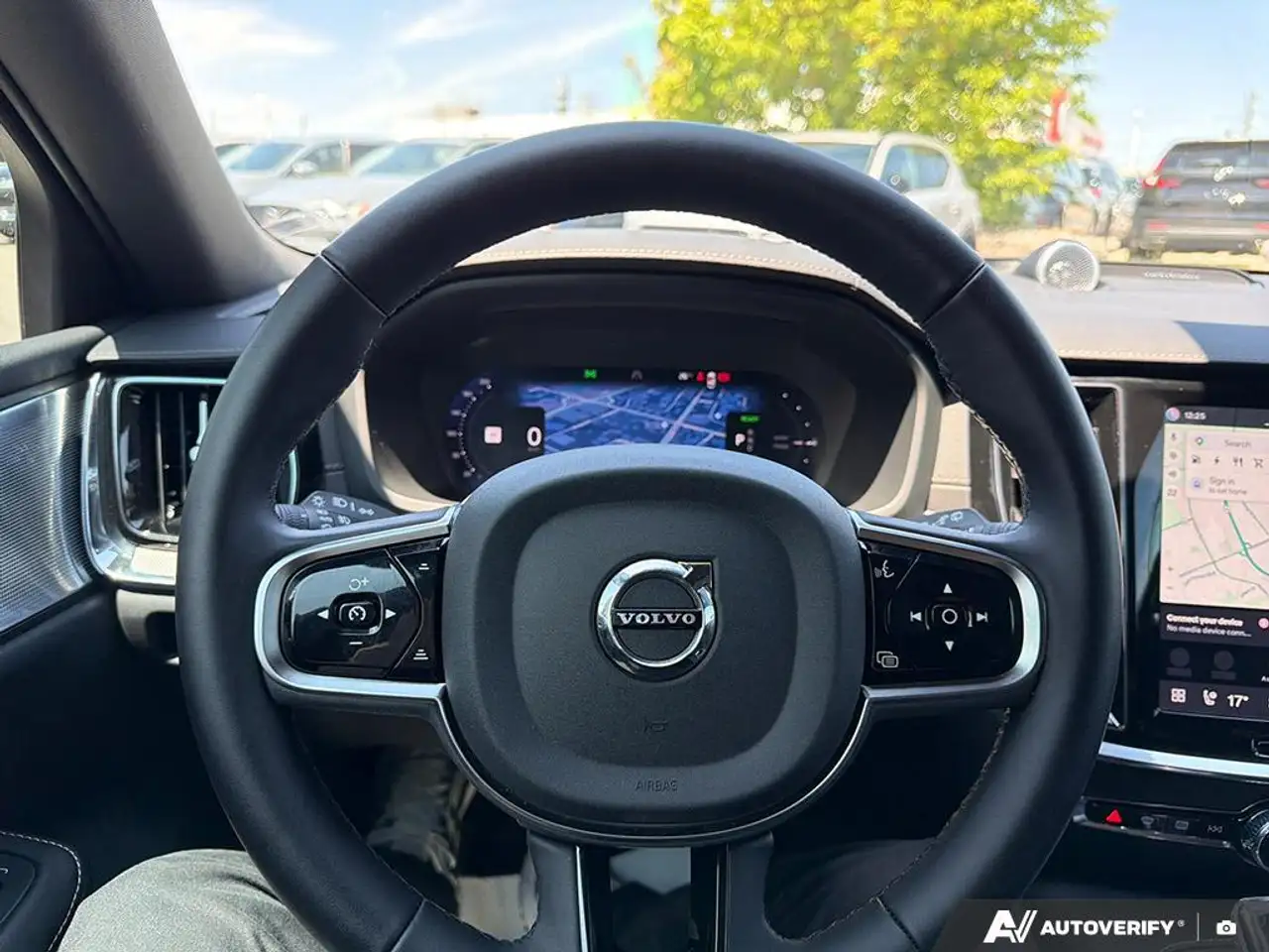 Volvo V60 снимка Volvo V60