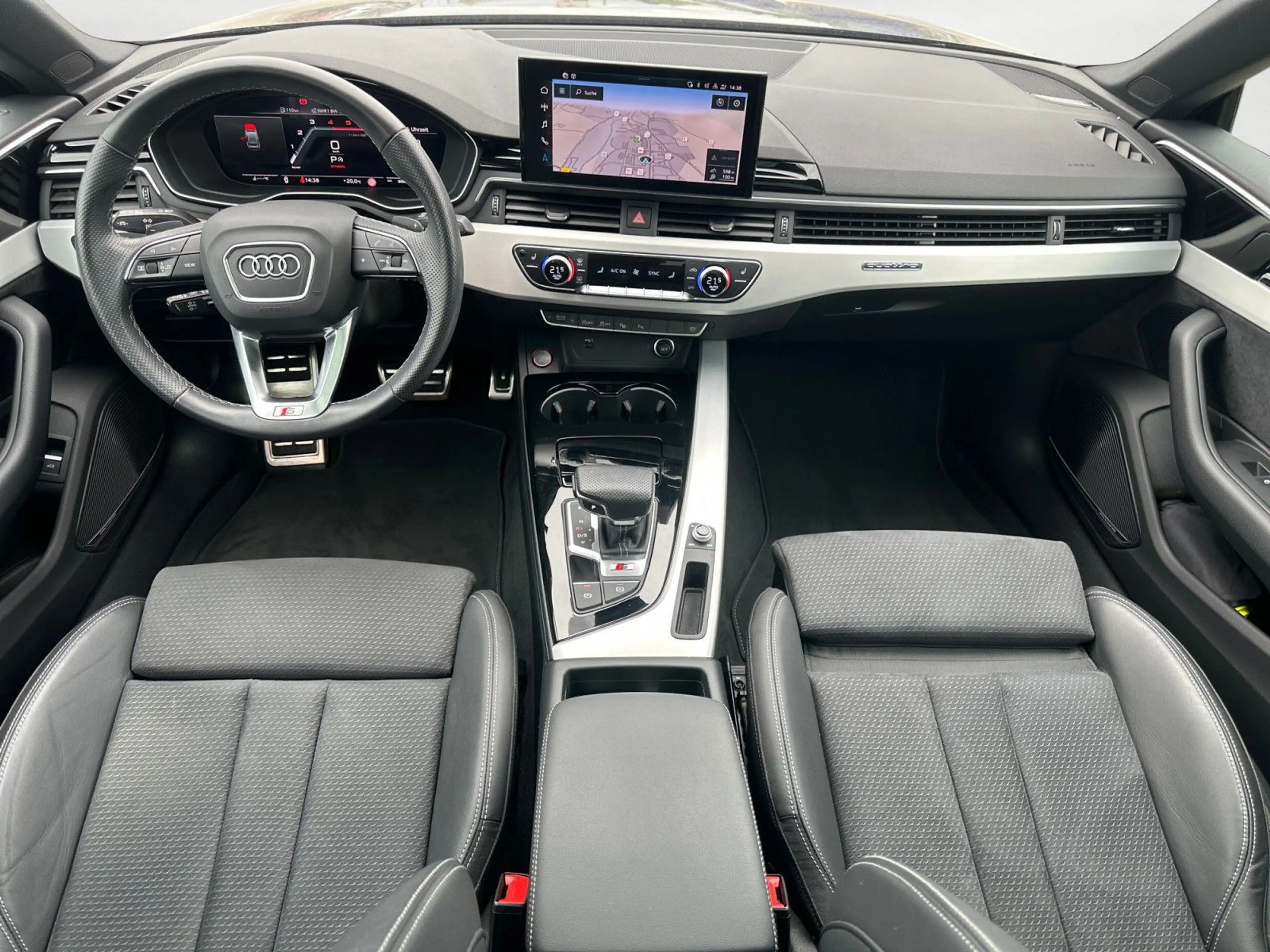 Audi S5 . — photo 12