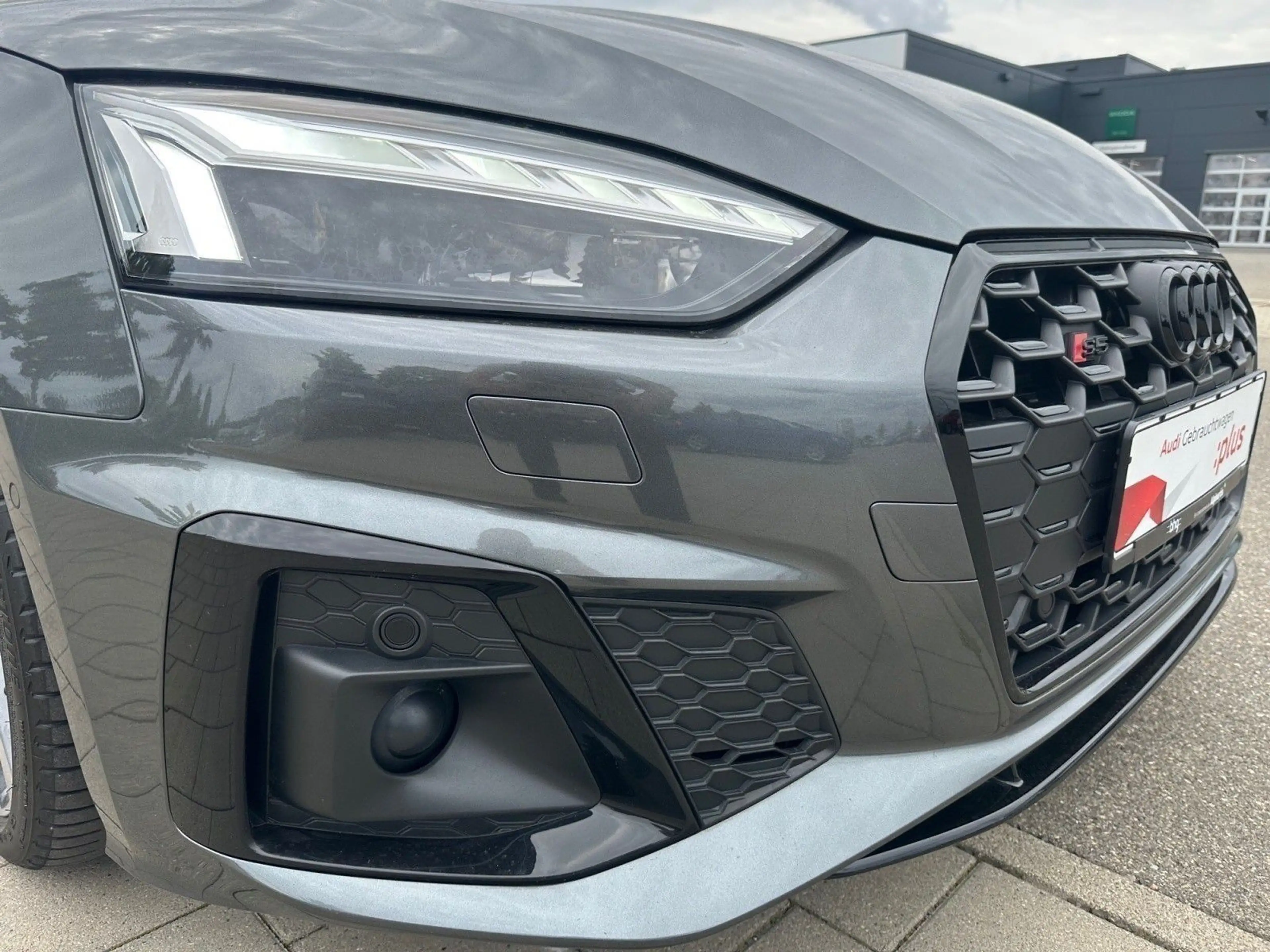 Audi S5 . — photo 9