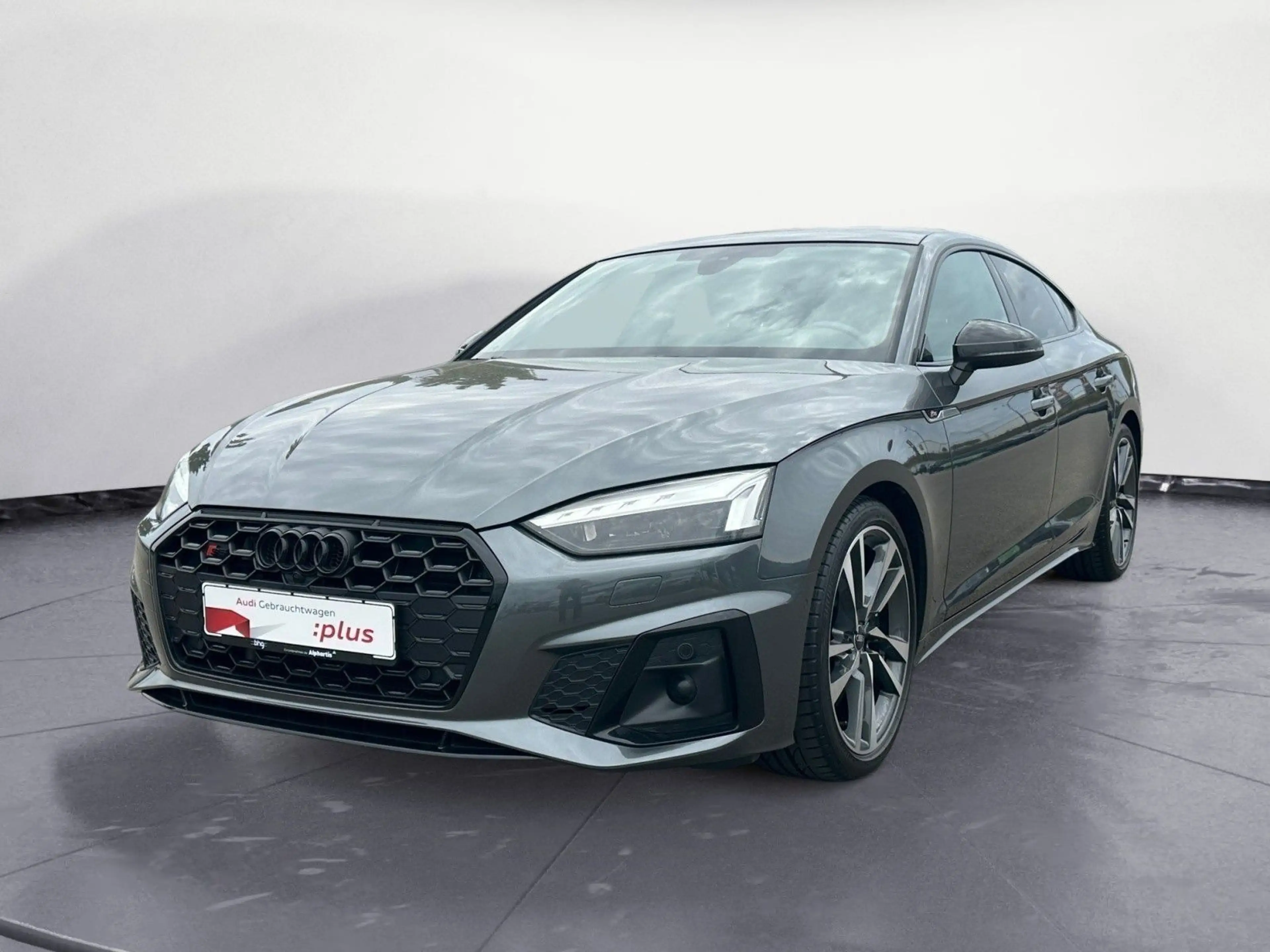 Audi S5 . — photo 2