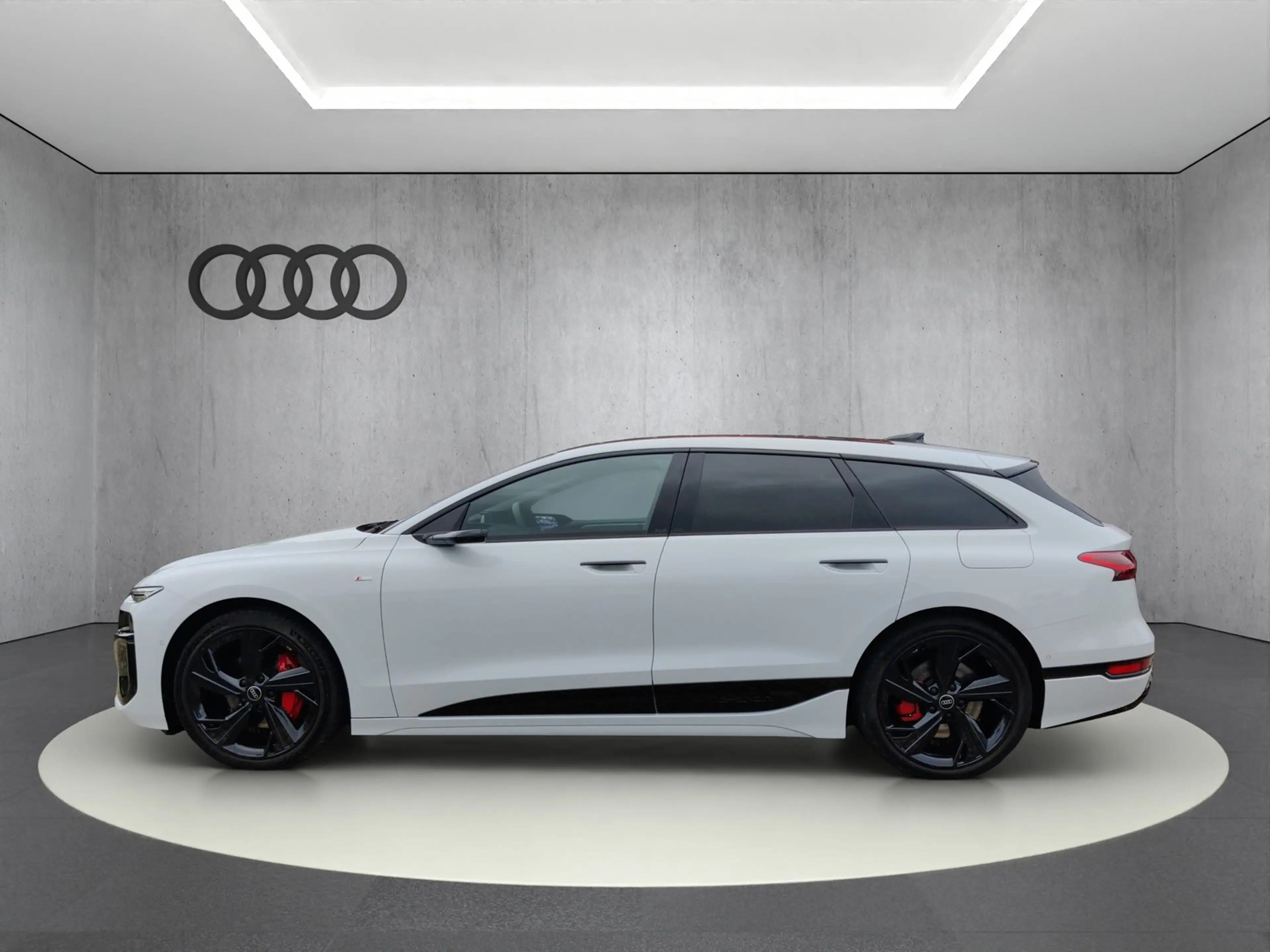 Audi A6 e-tron S line quattro* — photo 9