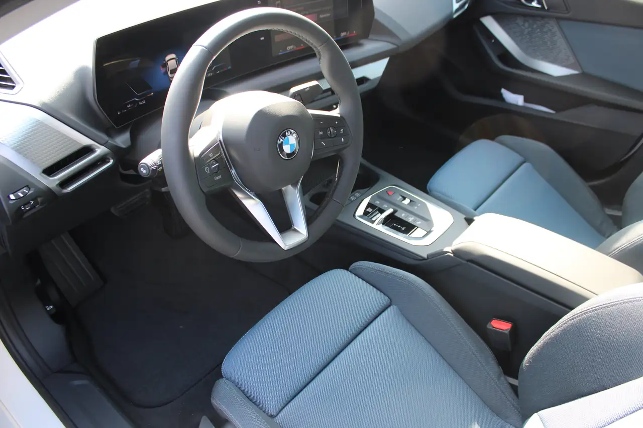 BMW 216 M Sport Design DAB Parkassistent Klimaaut. 8