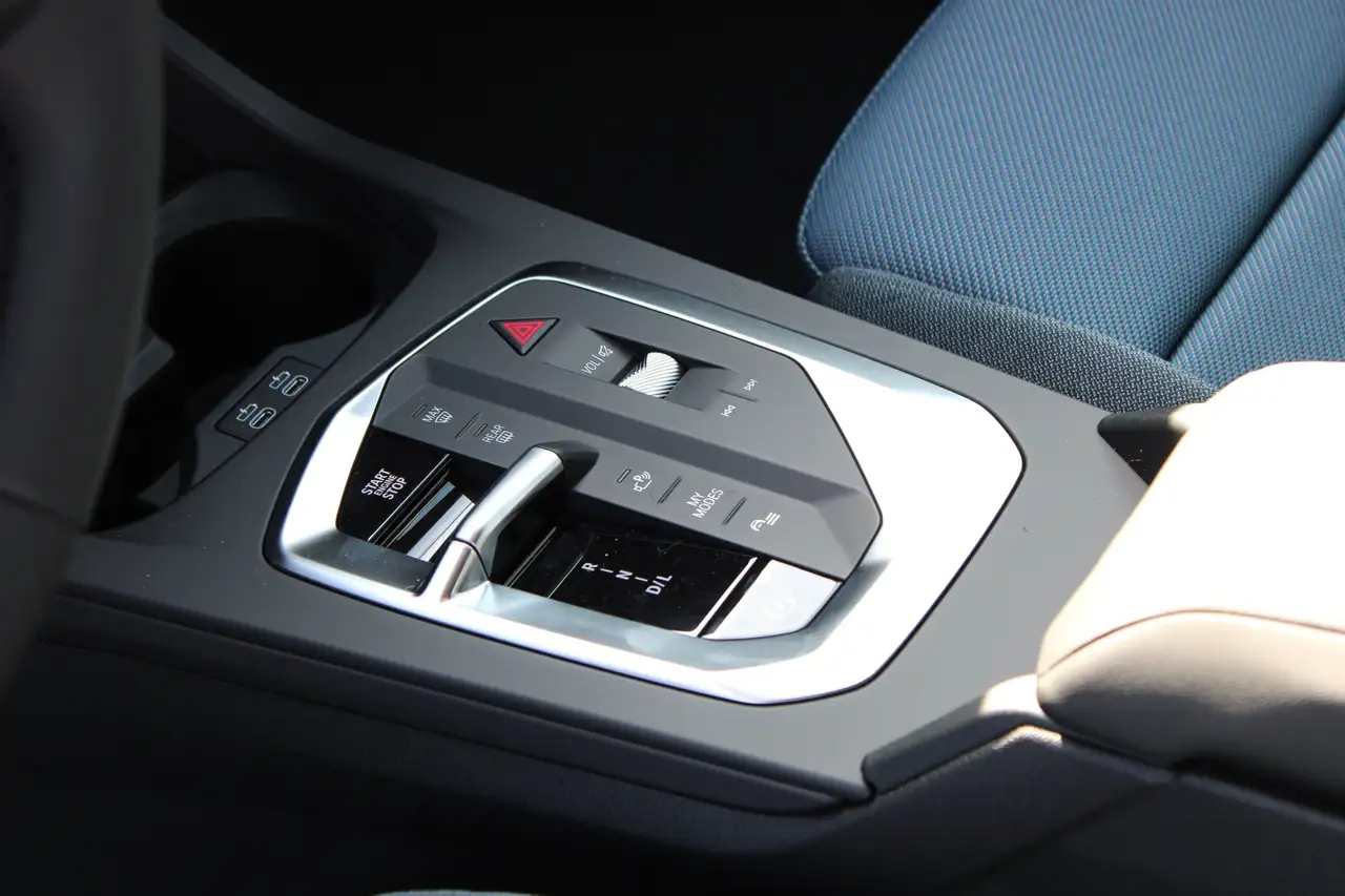 BMW 216 M Sport Design DAB Parkassistent Klimaaut. 9