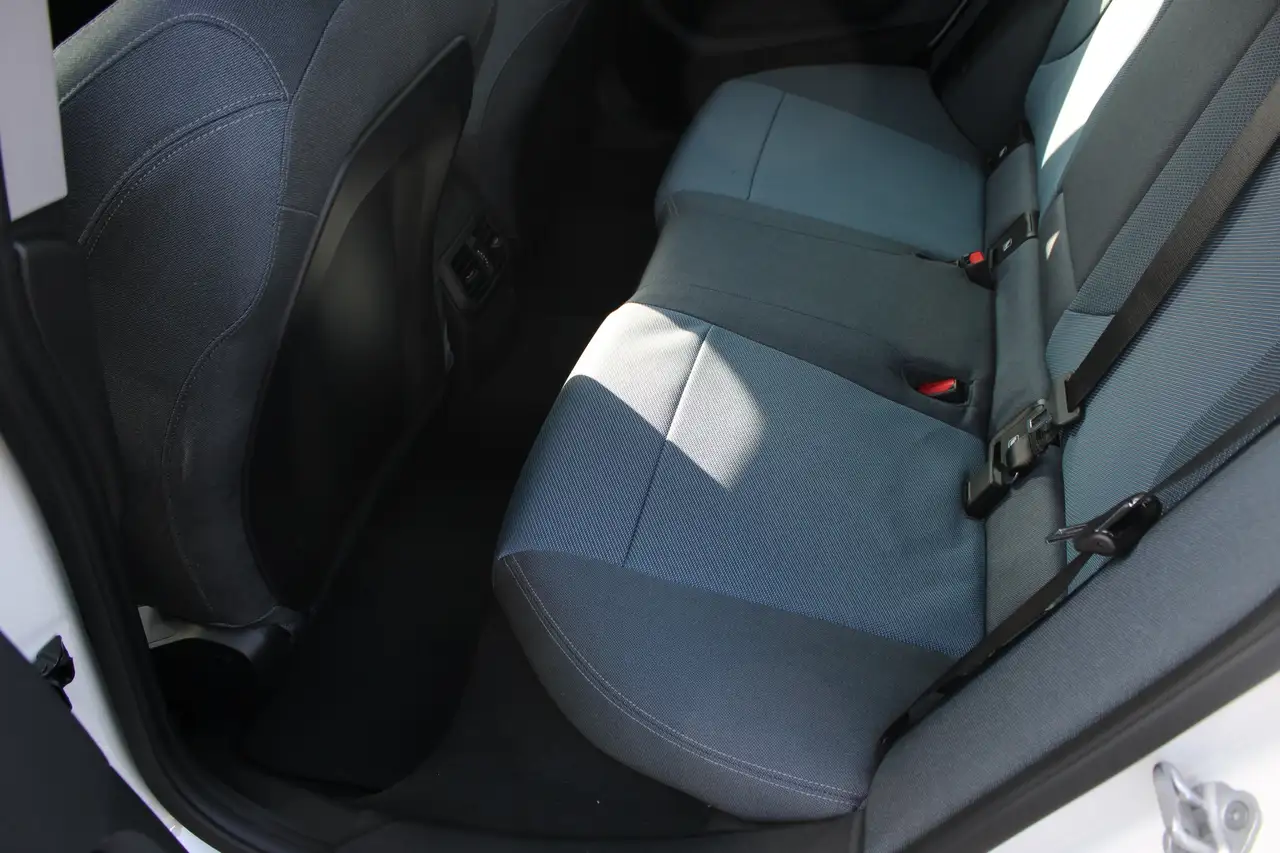 BMW 216 M Sport Design DAB Parkassistent Klimaaut. 12