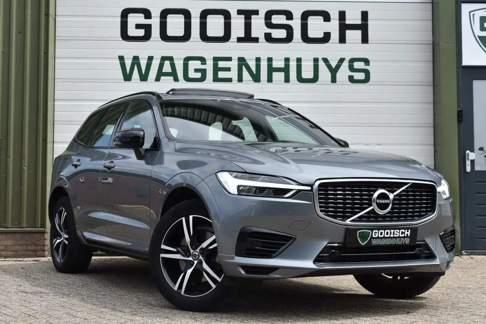 Volvo XC60 2.0 T8 Twin Engine AWD R-Design | Pano | Winterpak Gris - 2