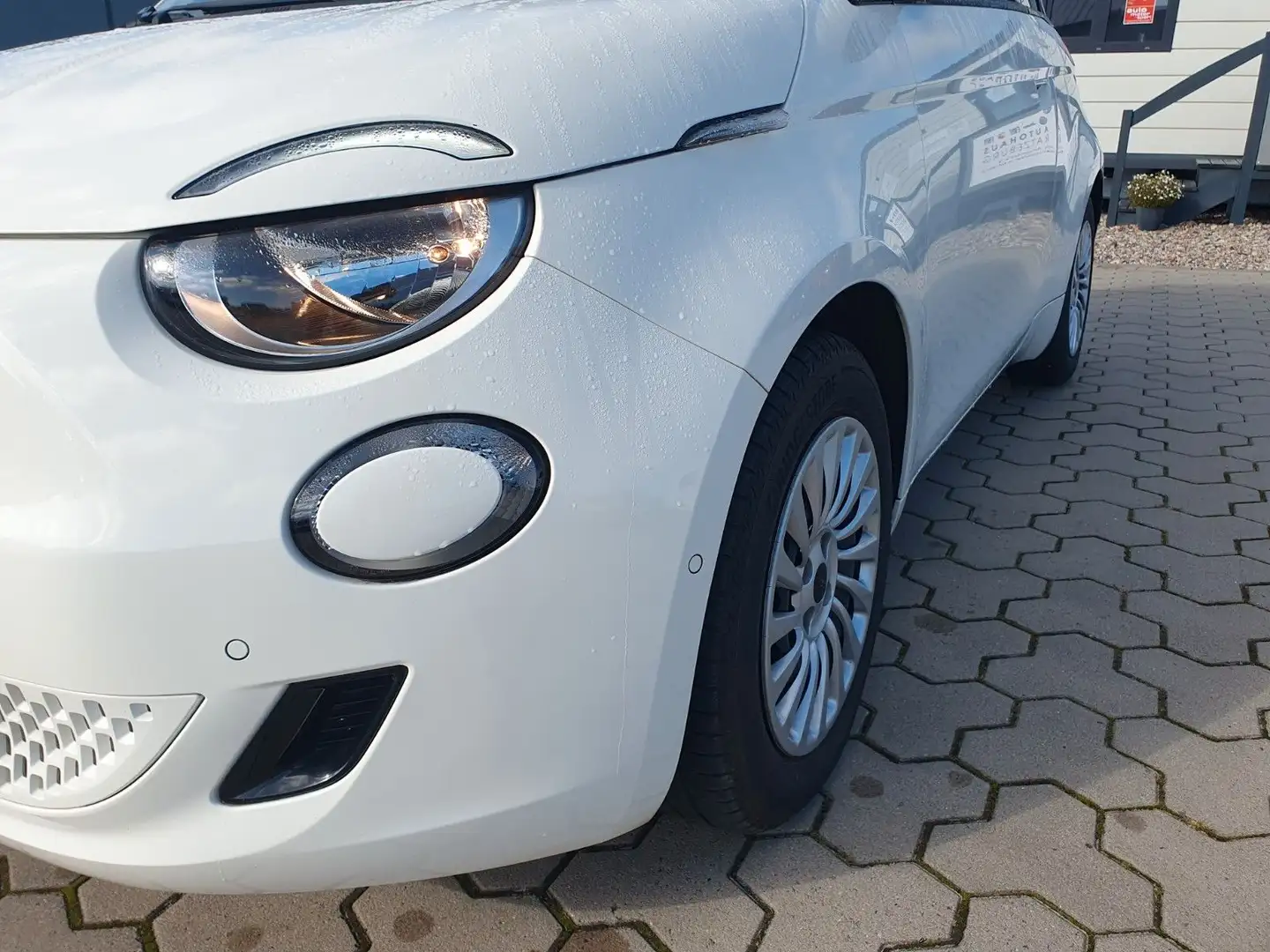 Fiat 500e Basis Weiß - 2