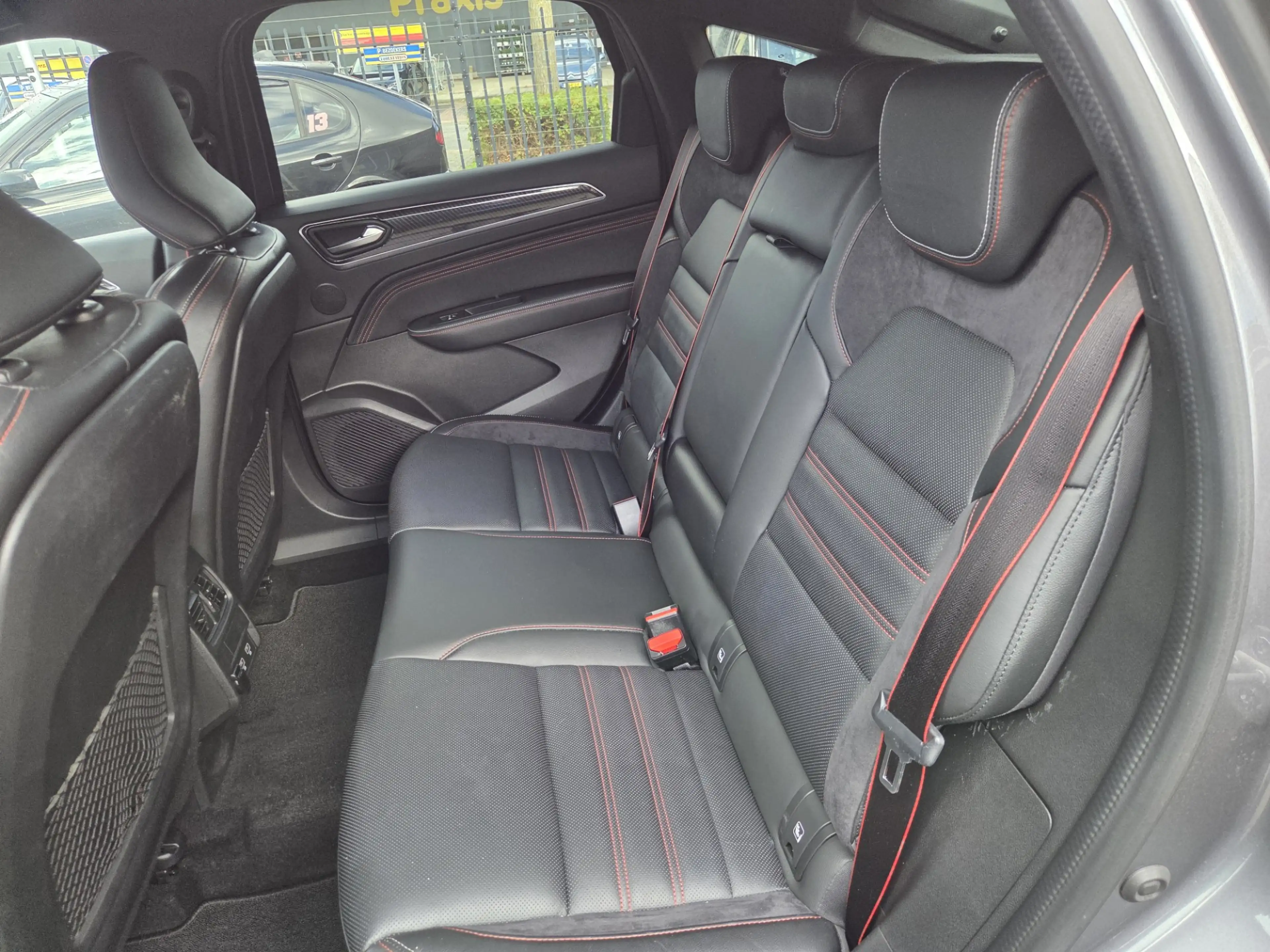 Renault Arkana 1.6 E-Tech Hybrid 145 R.S. Line/EERSTE EIGENAAR — photo 15