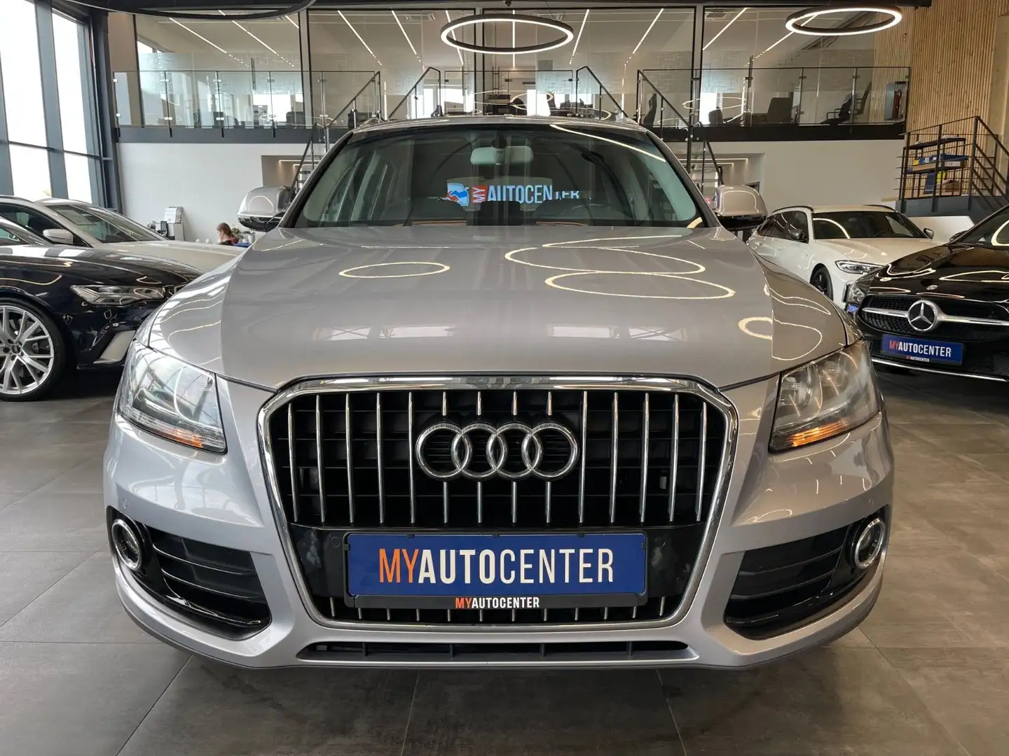 Audi Q5 2.0 TDI clean diesel/ultra *1.HAND*SZHZ*PANO* srebrna - 2