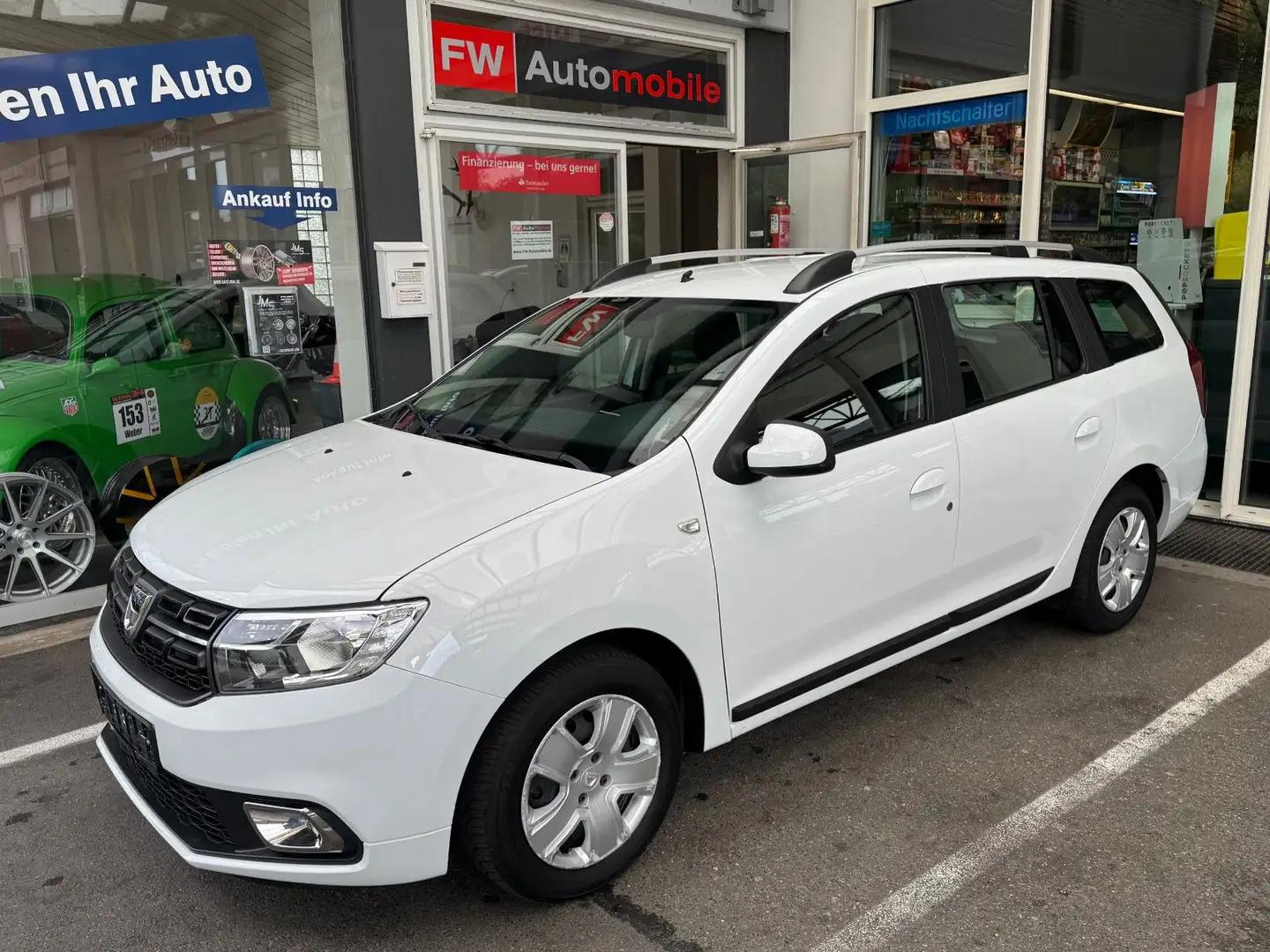 Dacia Logan MCV II 0,9 TCe Automatik* Easy R Laureate Weiß - 1