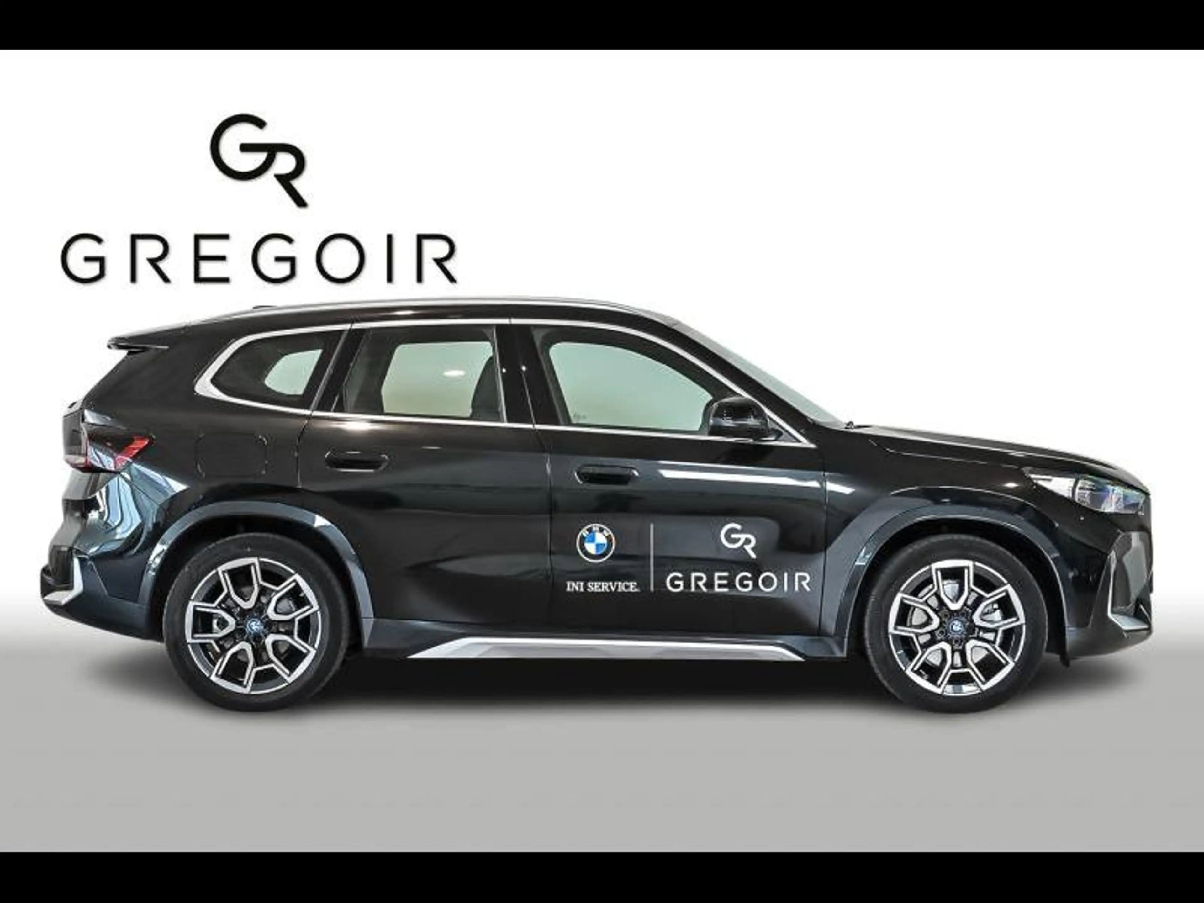BMW iX1 xDrive30|xLine|H&K|HUD|360Cam — photo 2