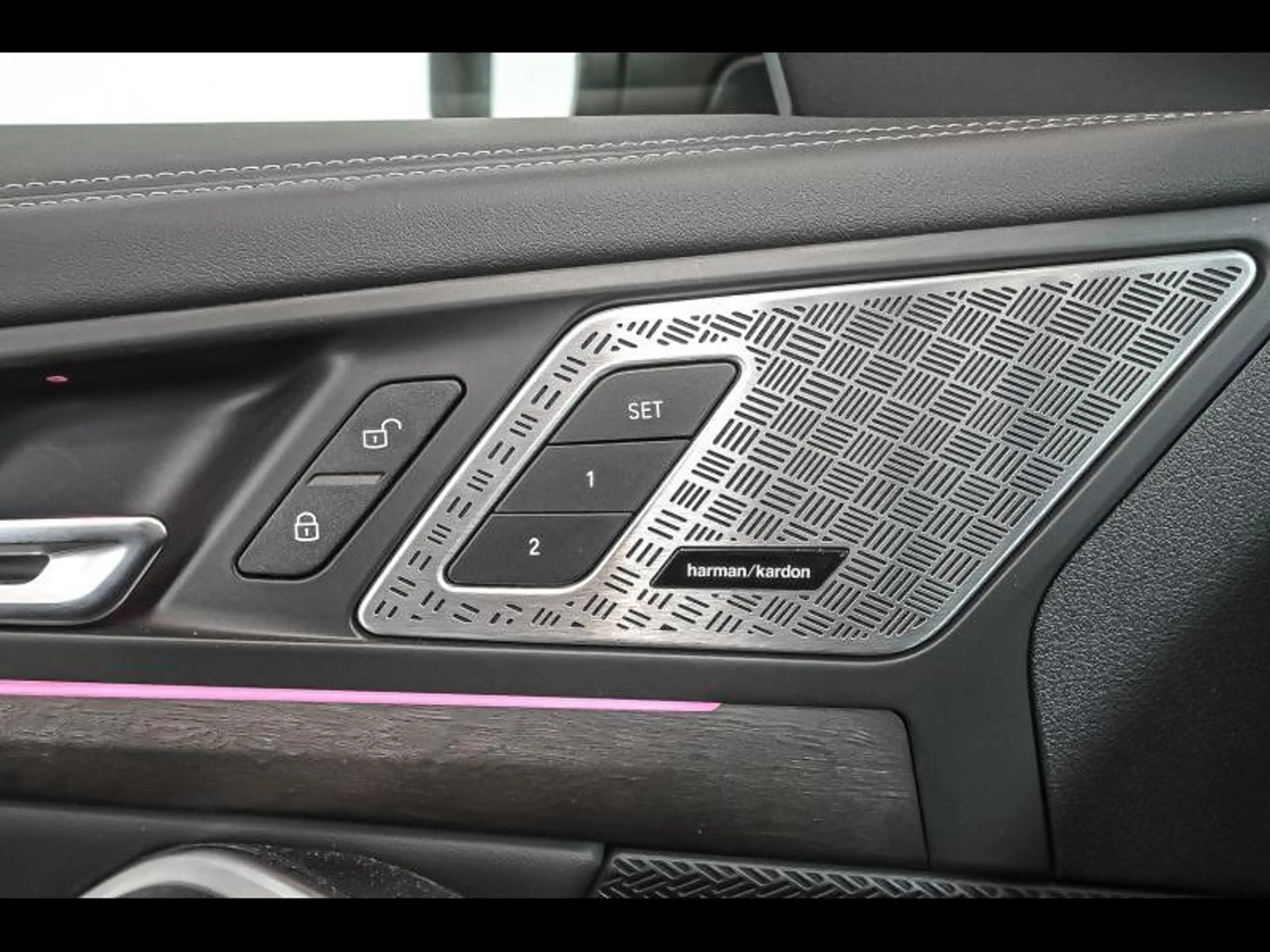 BMW iX1 xDrive30|xLine|H&K|HUD|360Cam — photo 14