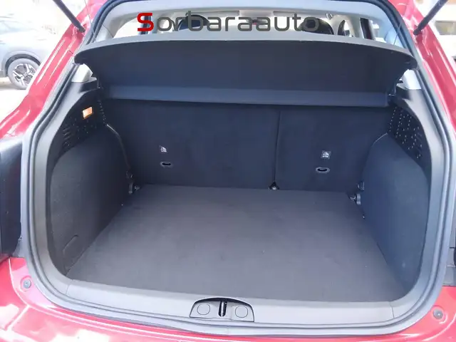 Fiat 500X view 9