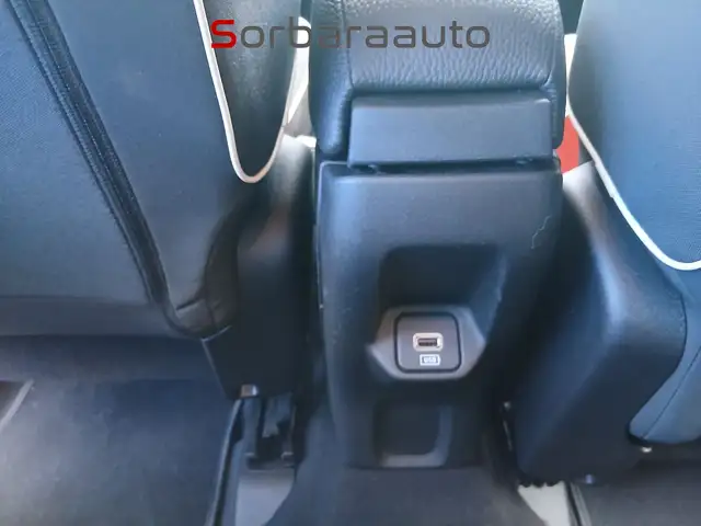 Fiat 500X view 22