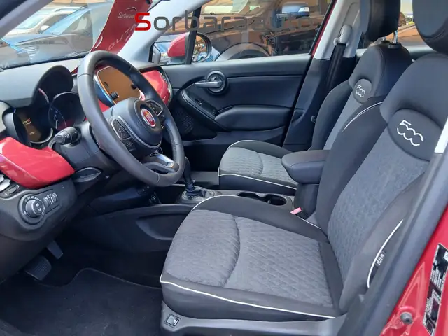 Fiat 500X view 10