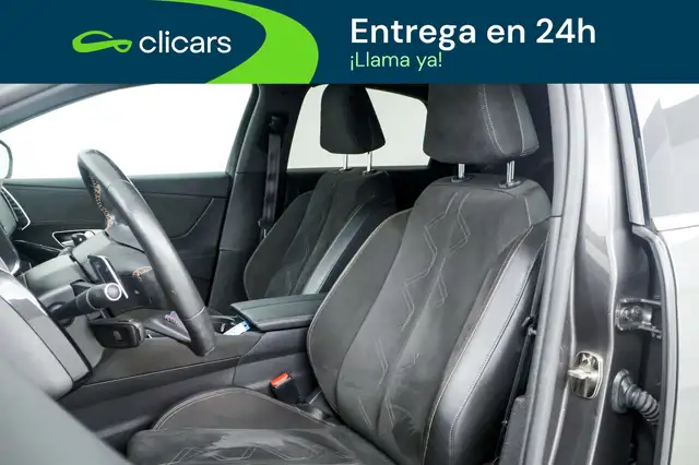 DS Automobiles DS 7 Crossback view 14