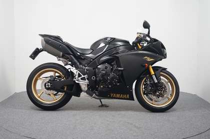 Yamaha YZF-R1