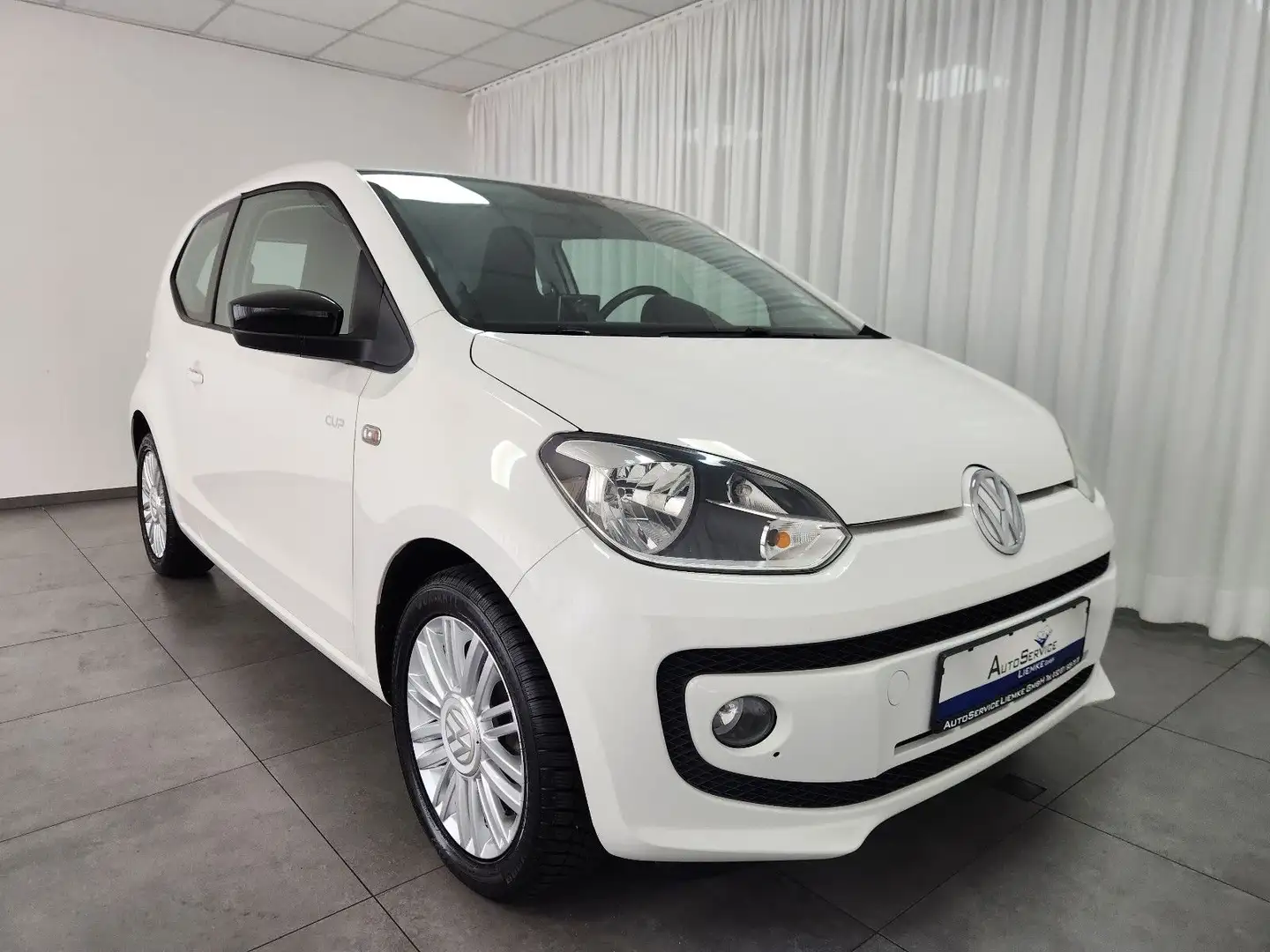 Volkswagen up! cup up! 75PS Sitzhzg. NAVI Bluetooth M&S 1. Hand Weiß - 1