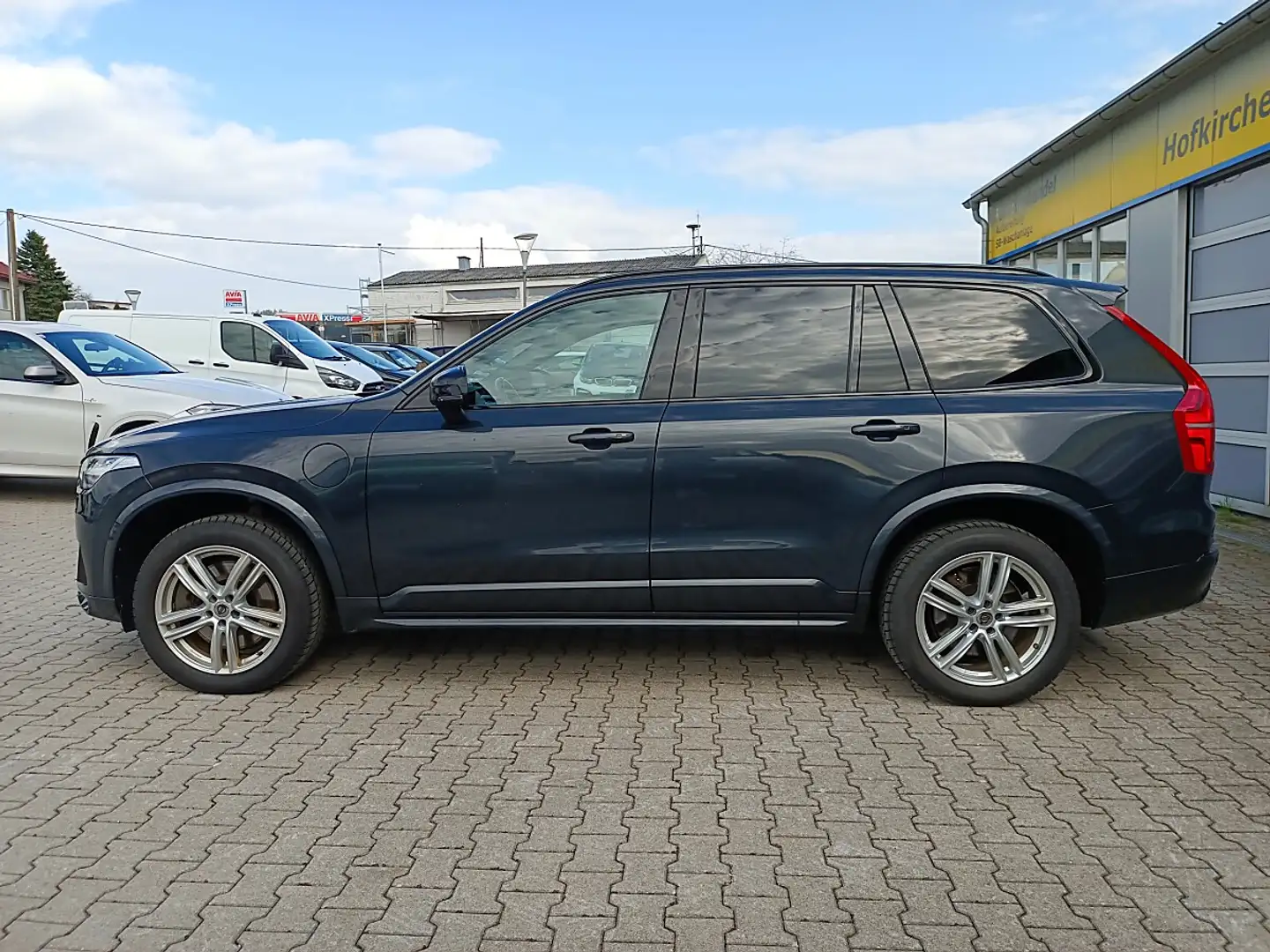 Volvo XC90 T8 AWD Recharge PHEV R Design Geartronic Grau - 2