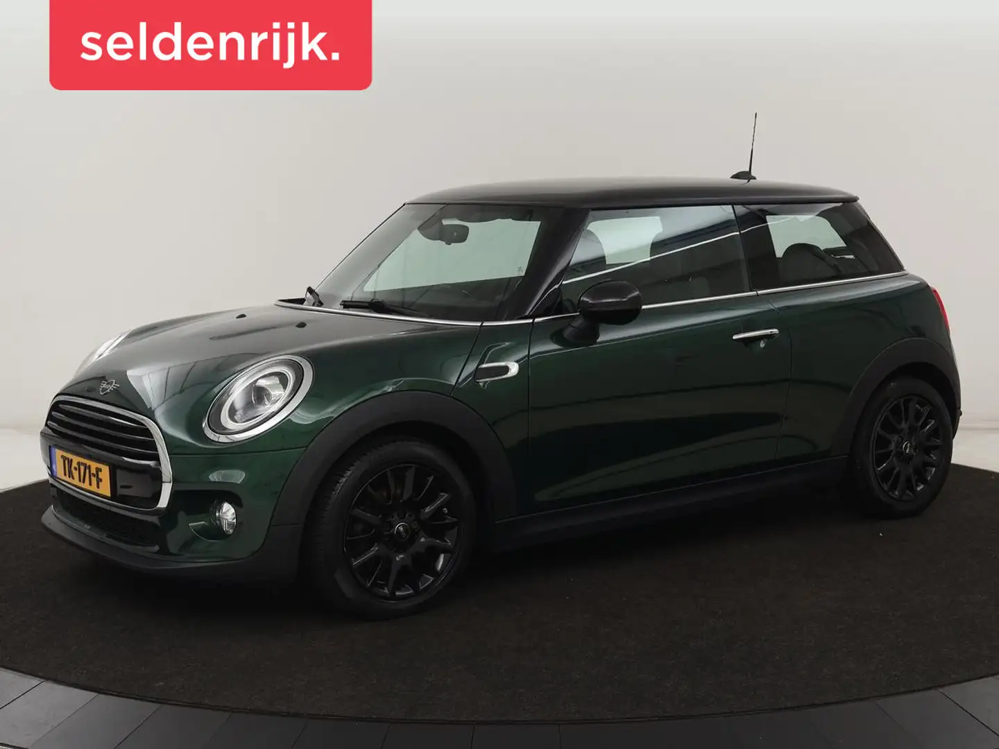 MINI Cooper Mini 1.5 | LED | Navigatie | Carplay | Cruise Cont Groen - 1