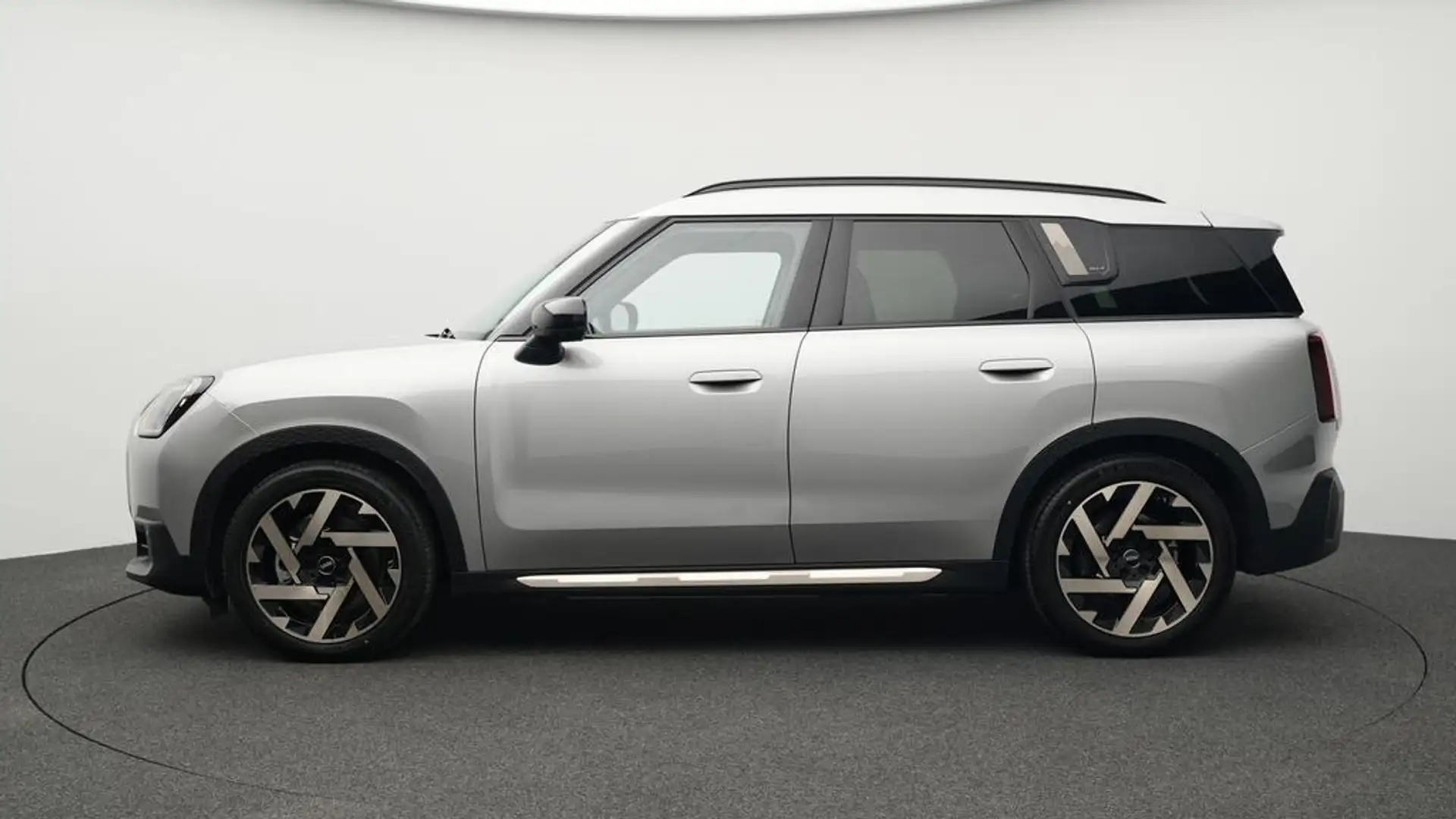 MINI Countryman SE All4 Favoured Trim Gris - 2