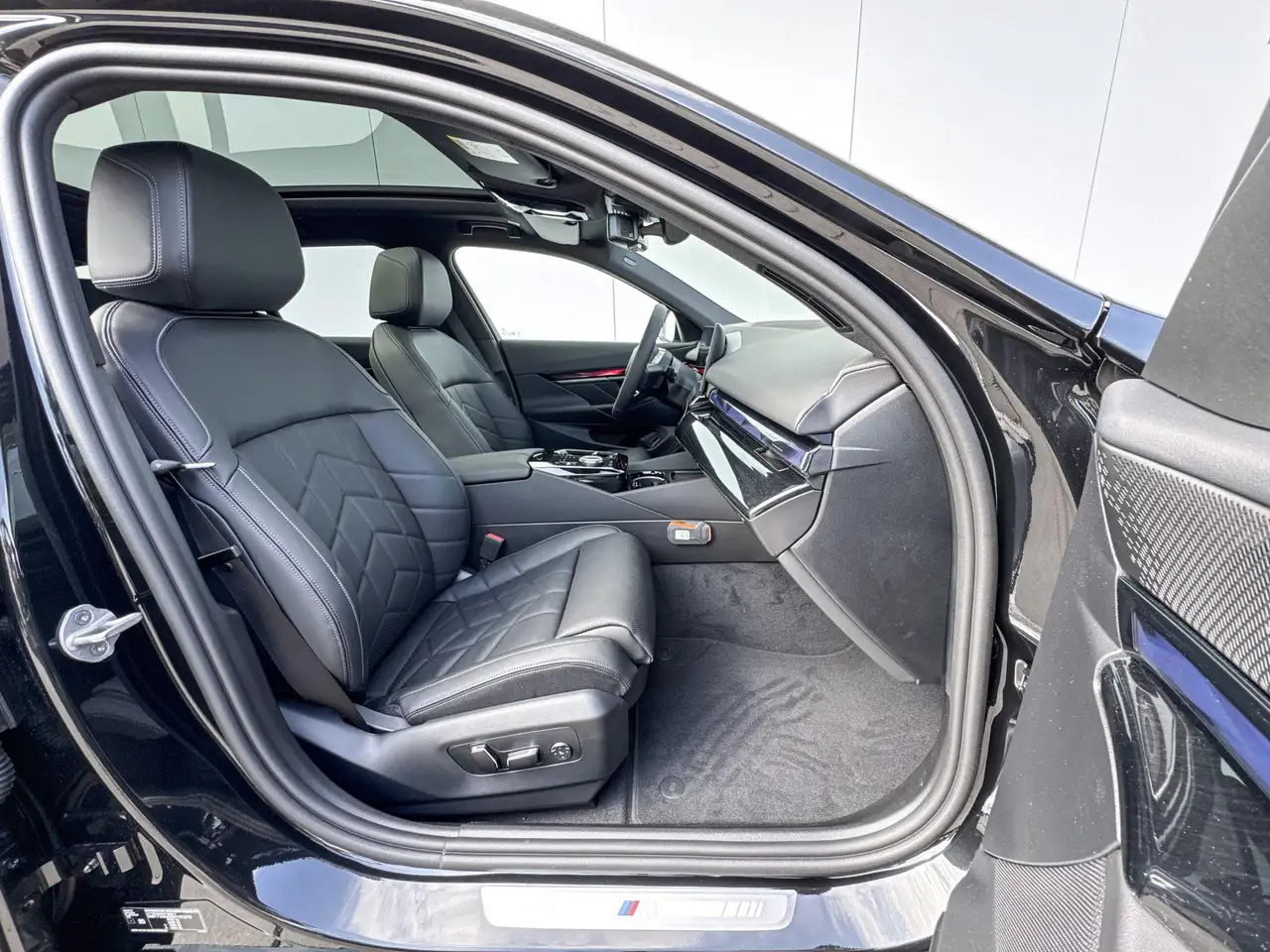 BMW i5 2026 — фото 11