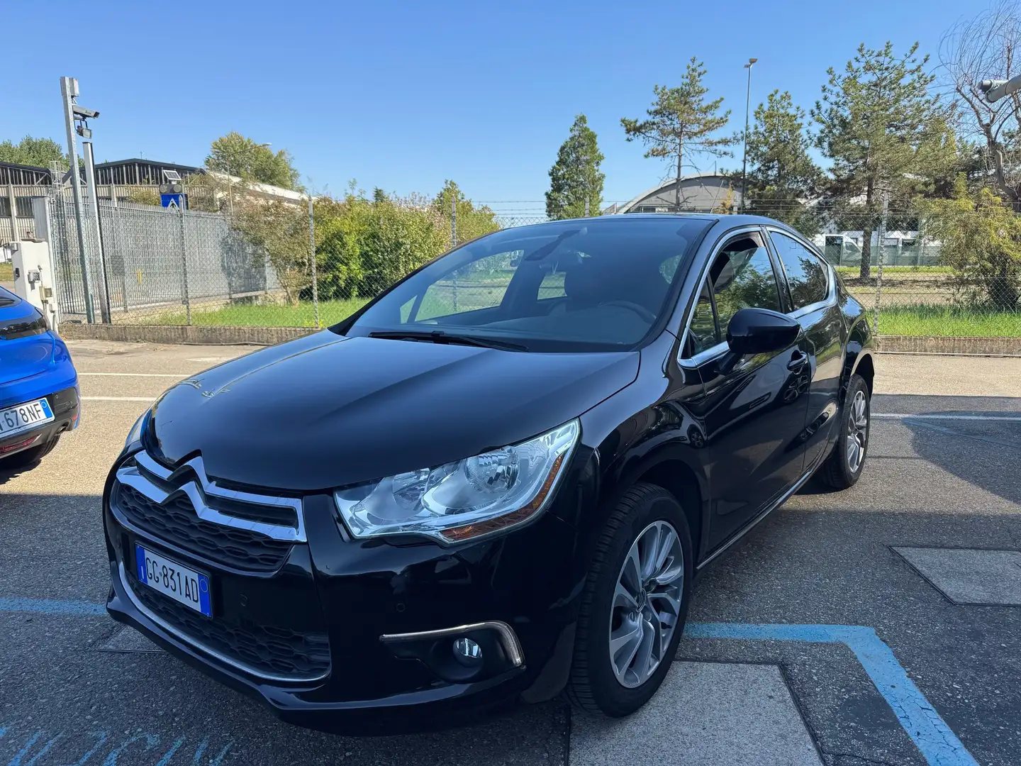 DS Automobiles DS 4 1.6 e-hdi  JUST MATT 115CV " OTTIMO PREZZO " Noir - 1