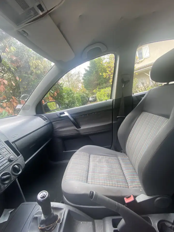 Volkswagen Polo Citadine 5 portes — photo 6