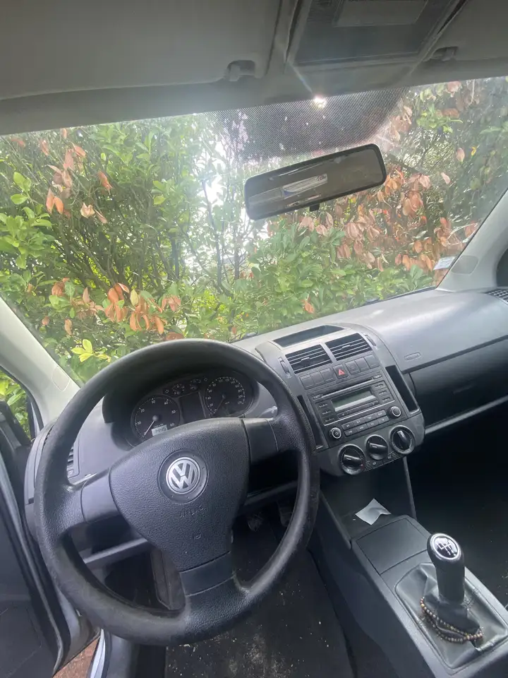 Volkswagen Polo Citadine 5 portes — photo 4