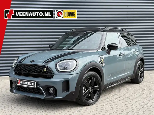 MINI Cooper SE Countryman 2.0 ALL4 Pano/H&K/Camera/Apple