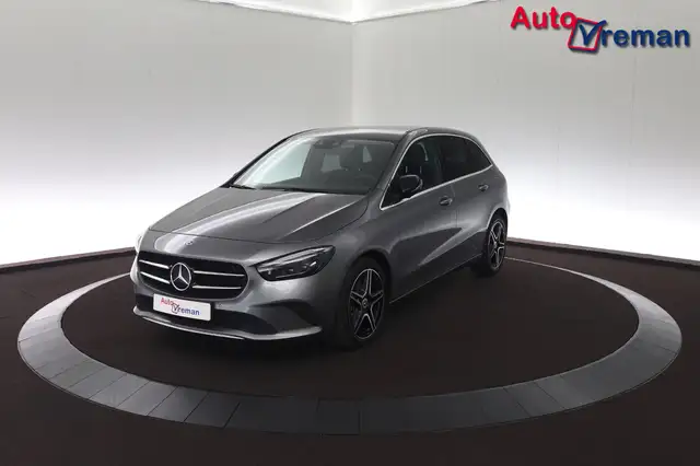 Mercedes-Benz B 250 Premium Plus