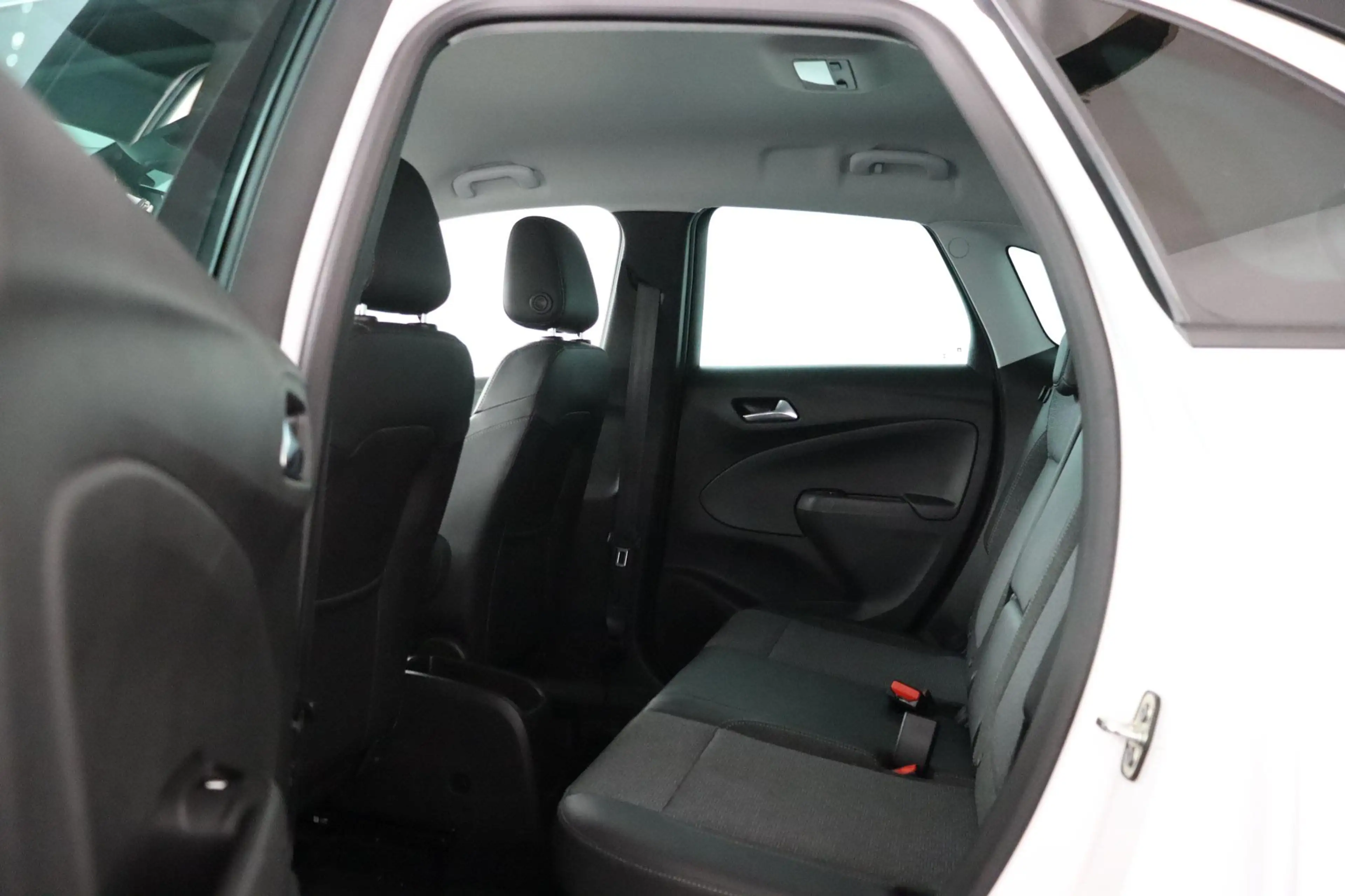 Opel Crossland 1.2 Turbo Elegance Automaat | Trekhaak | Camera | — photo 6