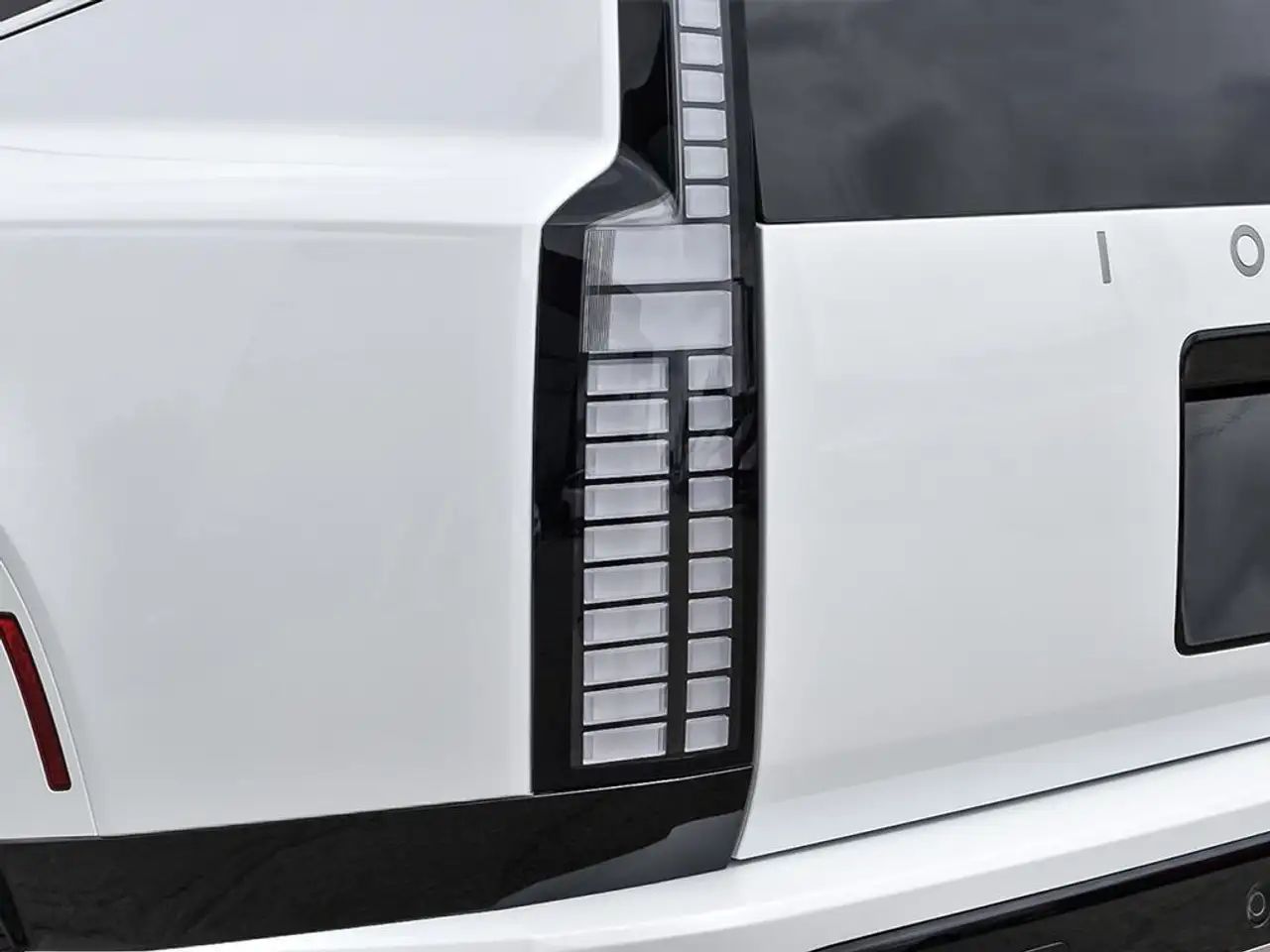 Hyundai IONIQ 9 снимка Hyundai IONIQ 9