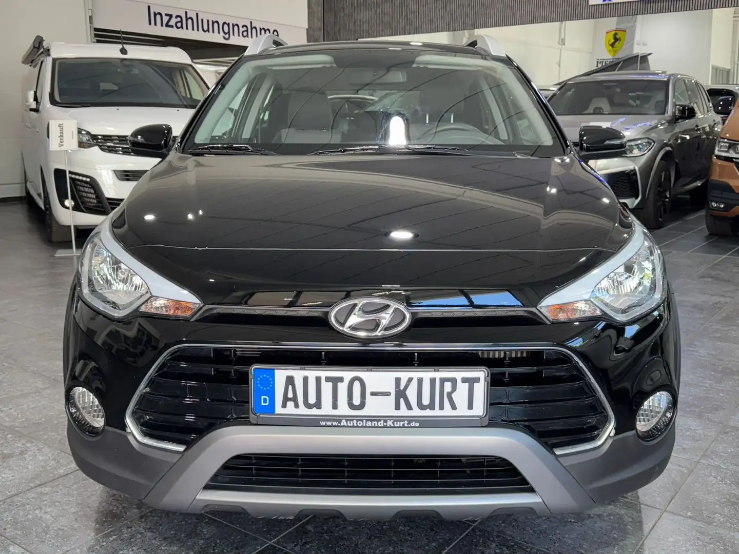 Hyundai i20 1,0 TGDI Active Select*Klima*8-fach*BT* Schwarz - 2
