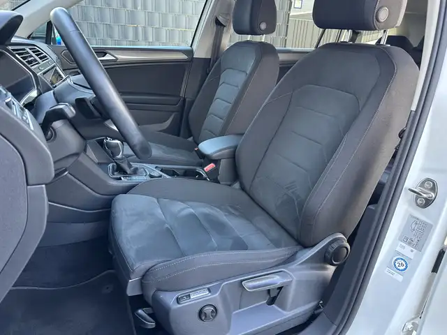 Volkswagen Tiguan Allspace view 9