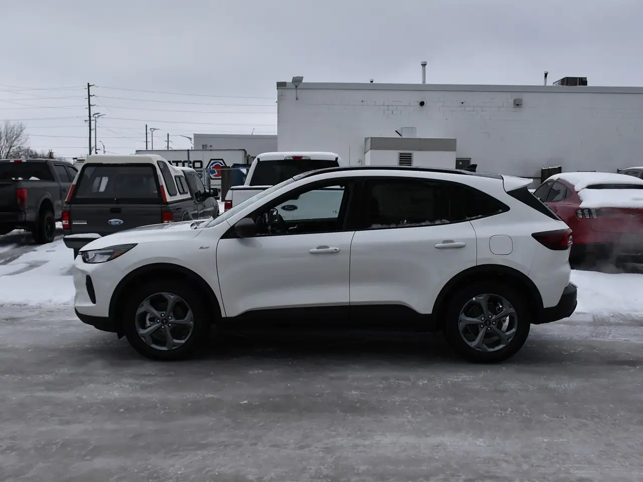 Ford Escape снимка Ford Escape
