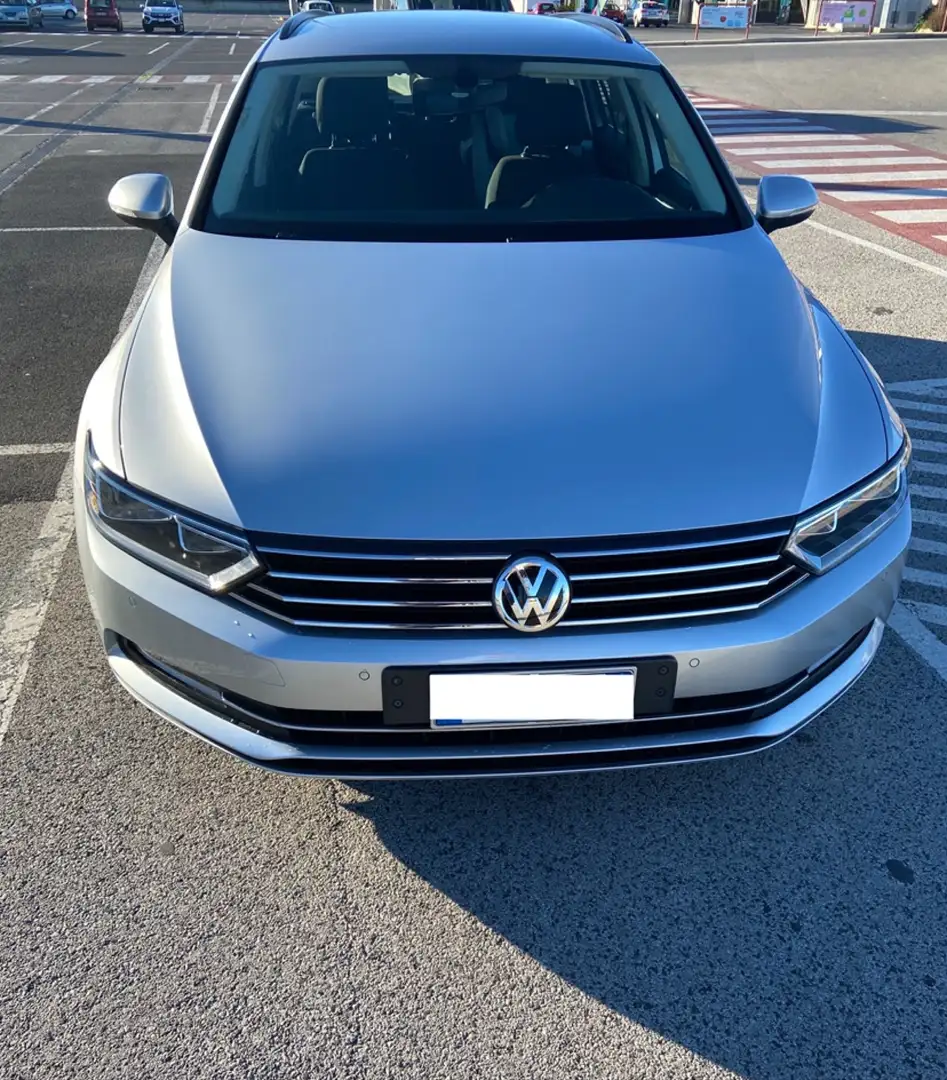Volkswagen Passat Variant 2.0 tdi Business 150cv dsg 7m - 1