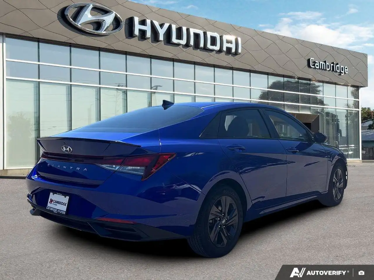 Hyundai ELANTRA снимка Hyundai ELANTRA