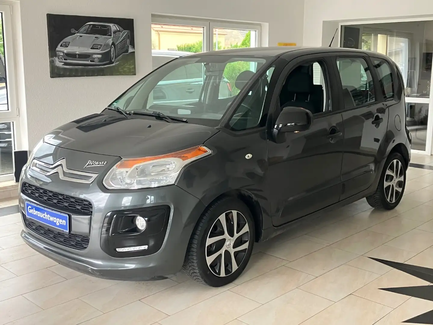 Citroen C3 Picasso 1.6 HDI 90 FAP Tendance Grijs - 1