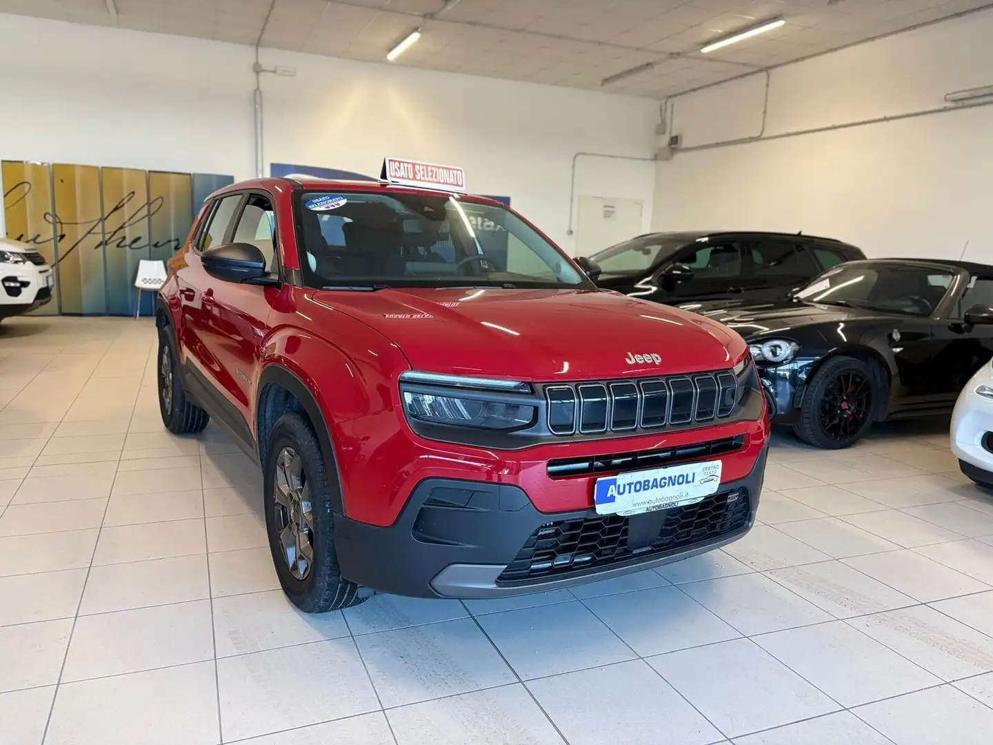Jeep Avenger LONGITUDE 1.2 Turbo 100 CV 6mt SPOTICAR Rosso - 2