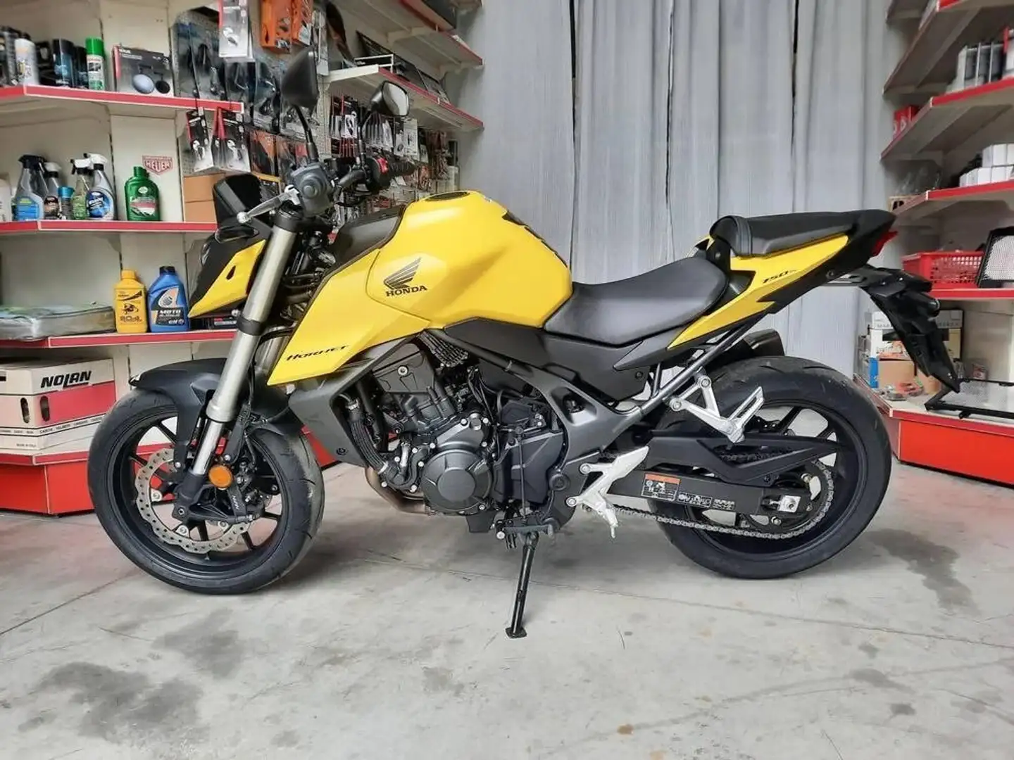 Honda CB 750 Giallo - 2