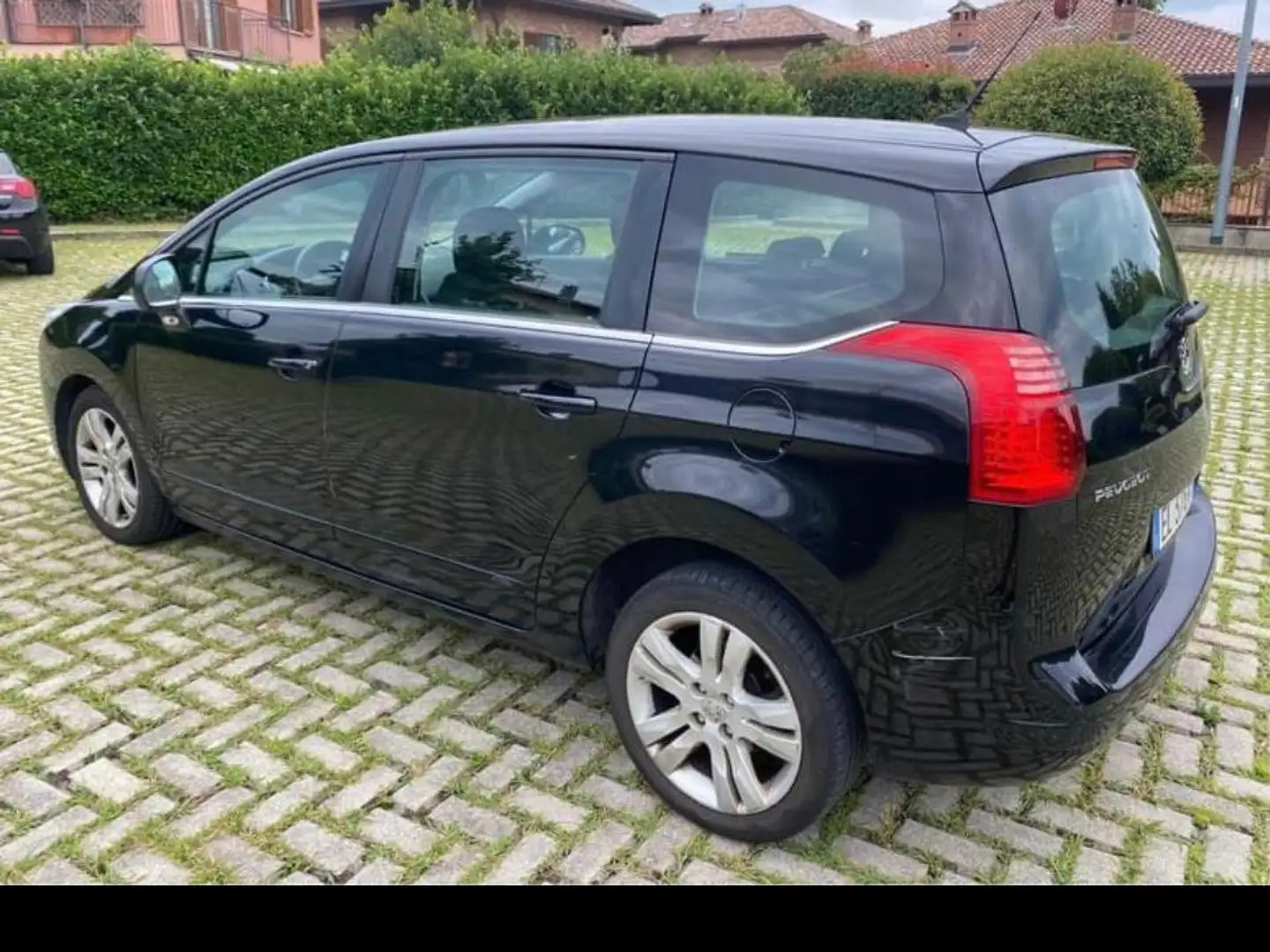 Peugeot 5008 Nero - 2